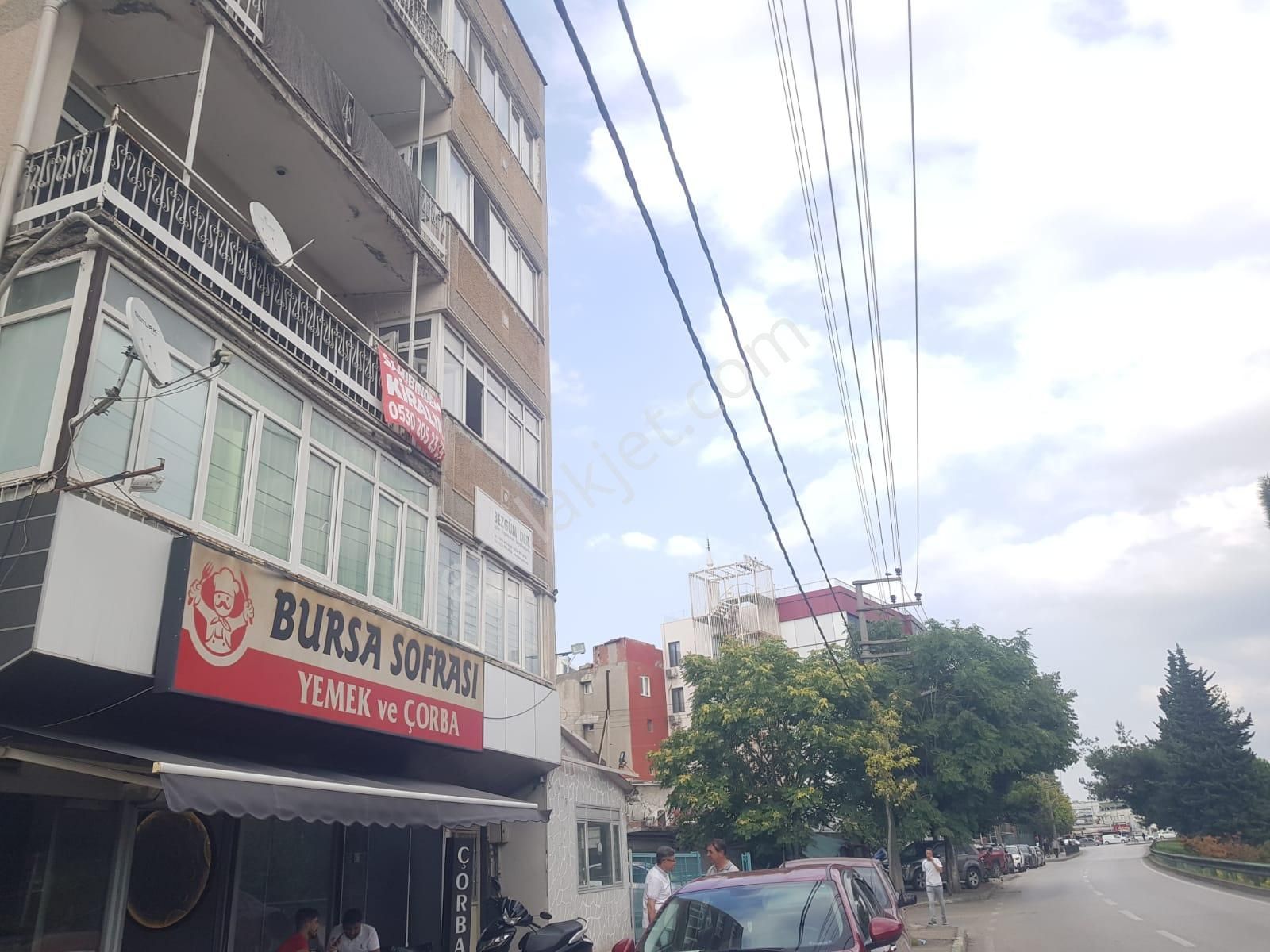 Şehir Merkezinde Her Türlü Ulaşıma Yakın Eşyalı 1+1 Kiralık!!!