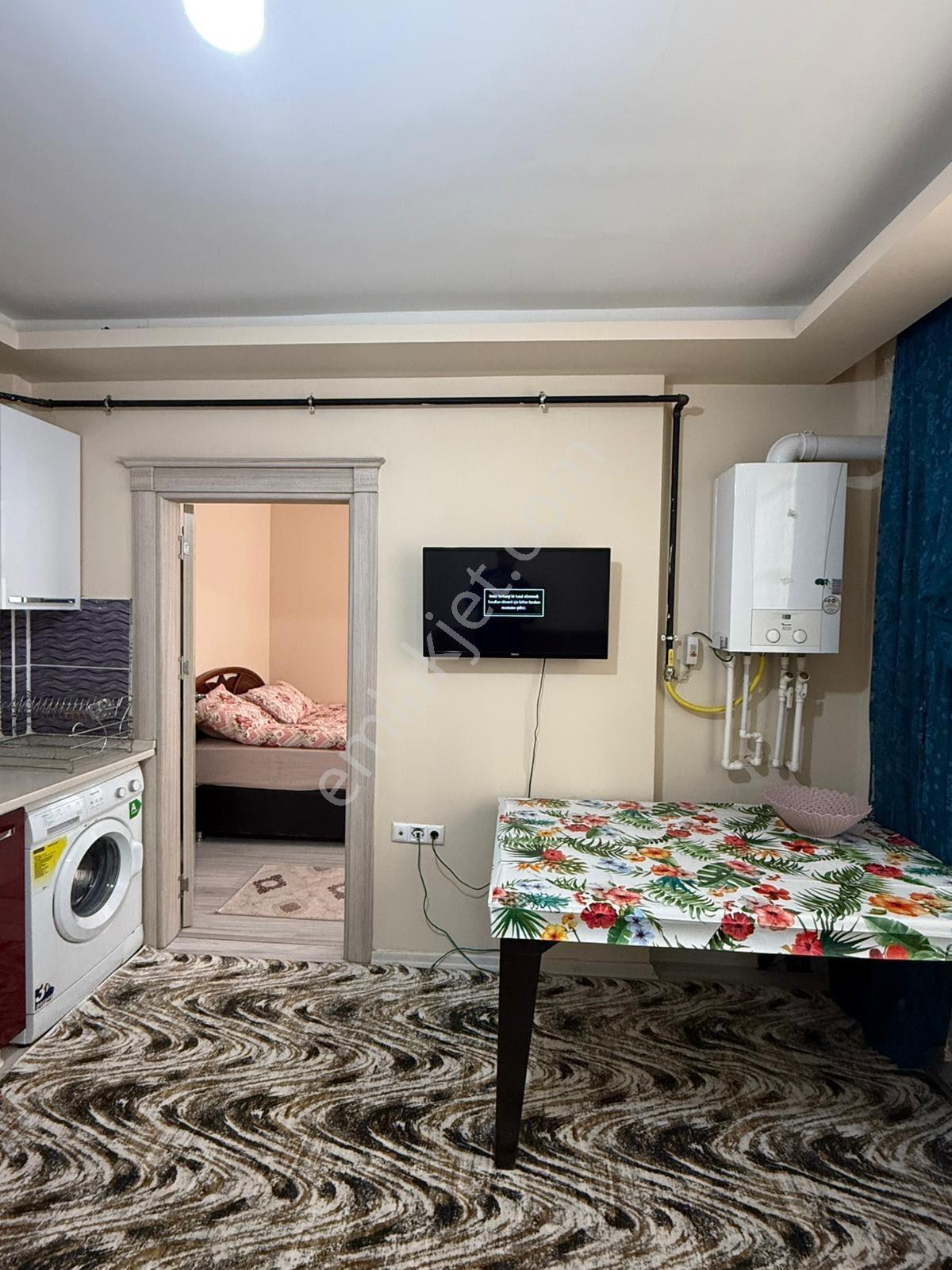 Satılık 1+1 Daire Eşyalı Şu Anda Tadilat Yapılıyor Lüks Bir Şekilde Yapılacaktır Bina Yaşı 6 - Görsel 9