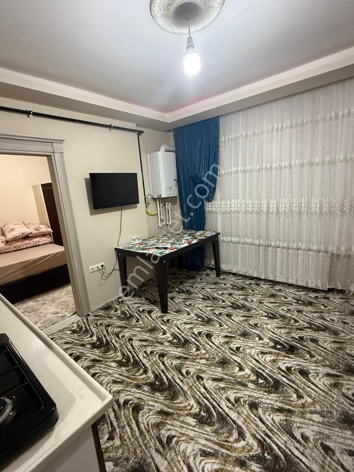Satılık 1+1 Daire Eşyalı Şu Anda Tadilat Yapılıyor Lüks Bir Şekilde Yapılacaktır Bina Yaşı 6 - Görsel 12