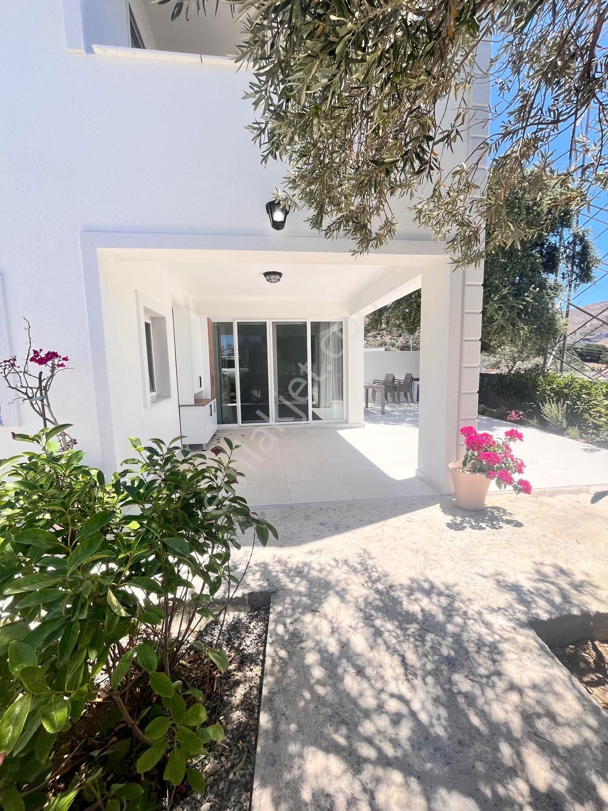 Bodrum Gümüşlükte Doğa İçinde Yıllık Kiralık Daire...