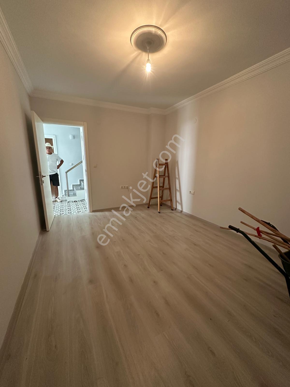 Didimde Denize Yakın Tam Müstakil 6+1 Villa - Görsel 15