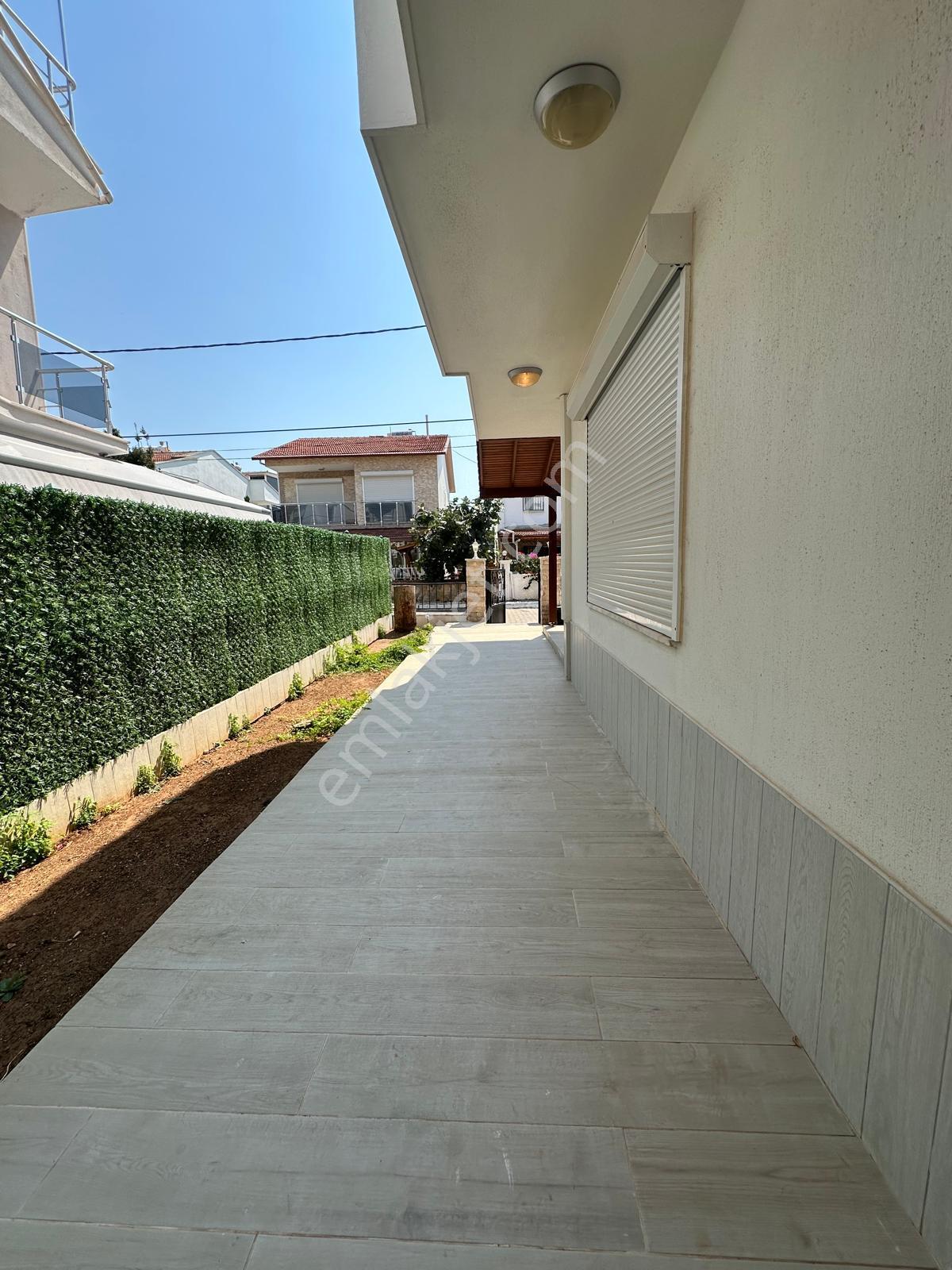 Didimde Denize Yakın Tam Müstakil 6+1 Villa - Görsel 8