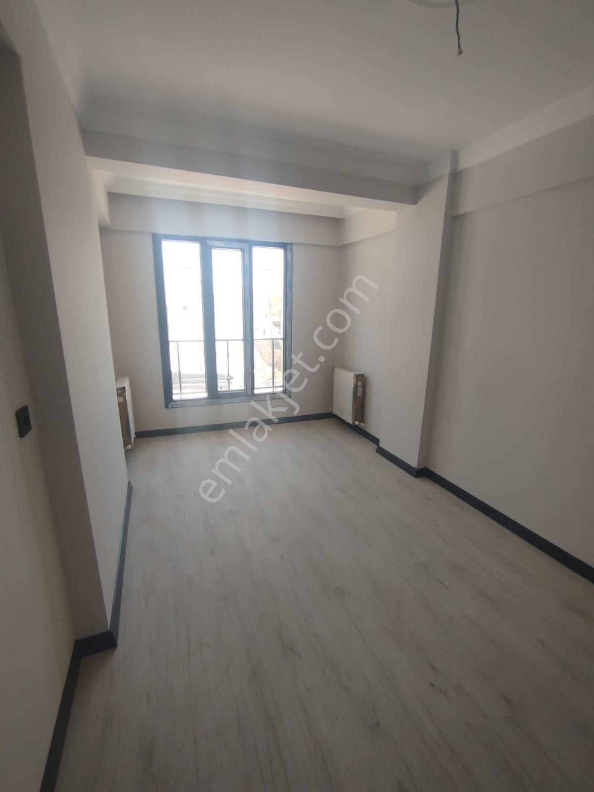 Akhisar Efem Gayrimenkulden Atatürk Mh Satılık 2+1 Sıfır Daire!!! - Görsel 12