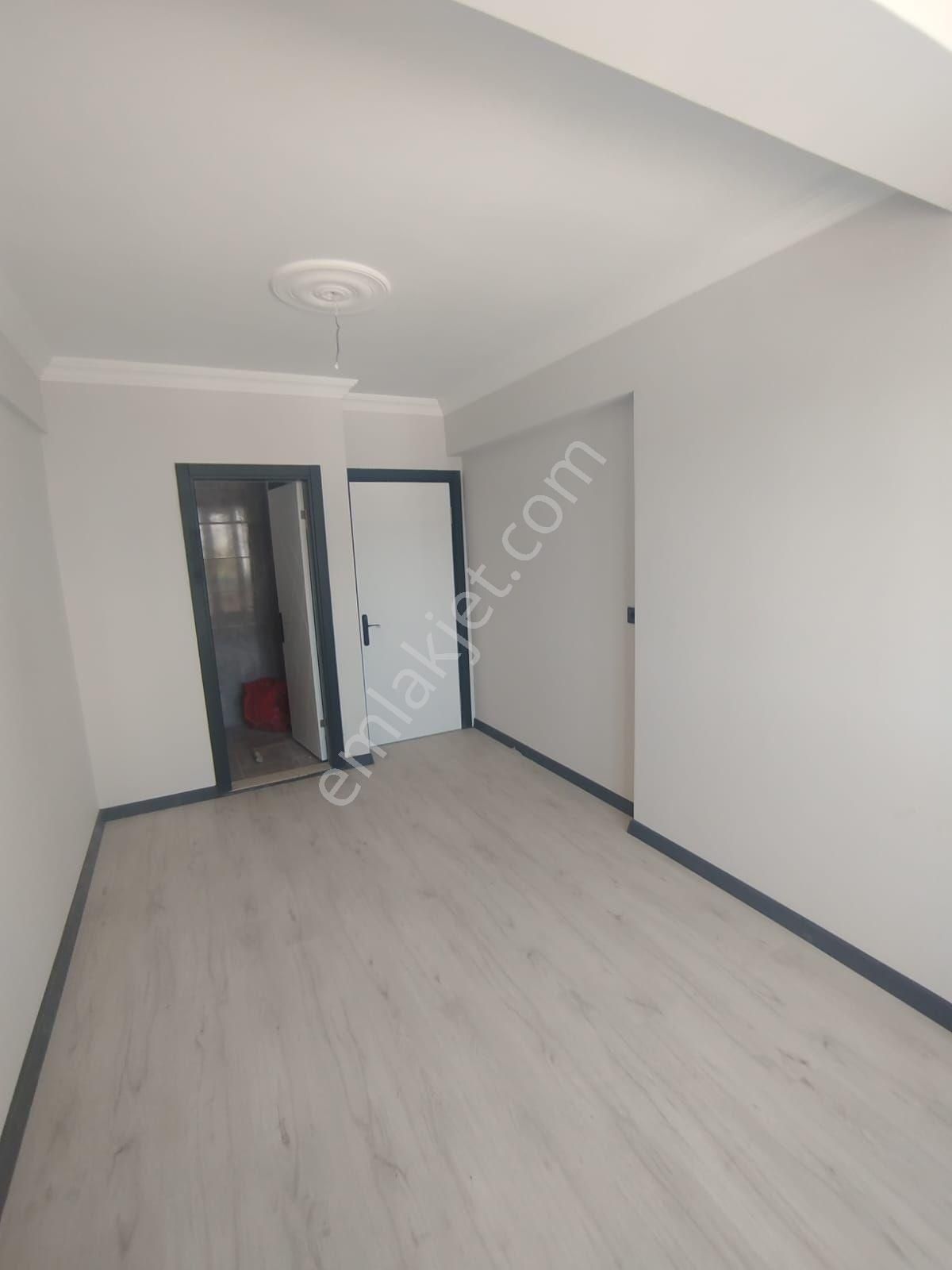 Akhisar Efem Gayrimenkulden Atatürk Mh Satılık 2+1 Sıfır Daire!!! - Görsel 11