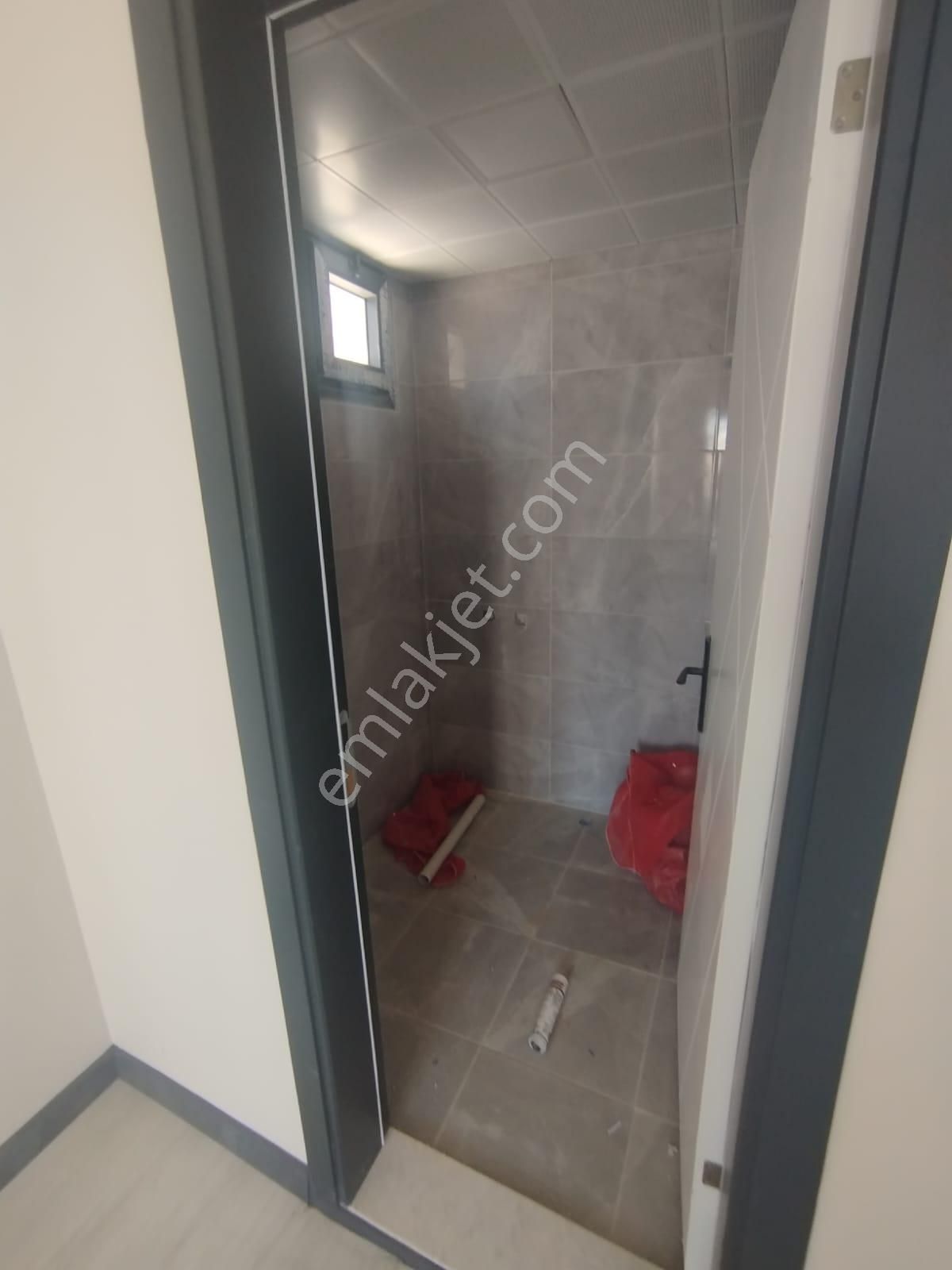 Akhisar Efem Gayrimenkulden Atatürk Mh Satılık 2+1 Sıfır Daire!!! - Görsel 17