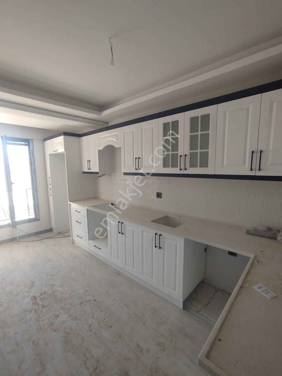 Akhisar Efem Gayrimenkulden Atatürk Mh Satılık 2+1 Sıfır Daire!!! - Görsel 2