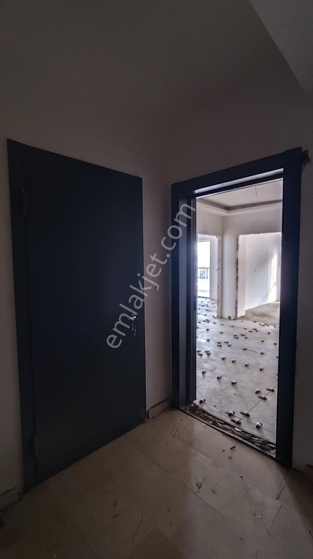 Sivas Merkez Kılavuz Mahallesi – Ayyıldız Camii Altı, Ferah Ve Kullanışlı 3+1 Daire - Görsel 7