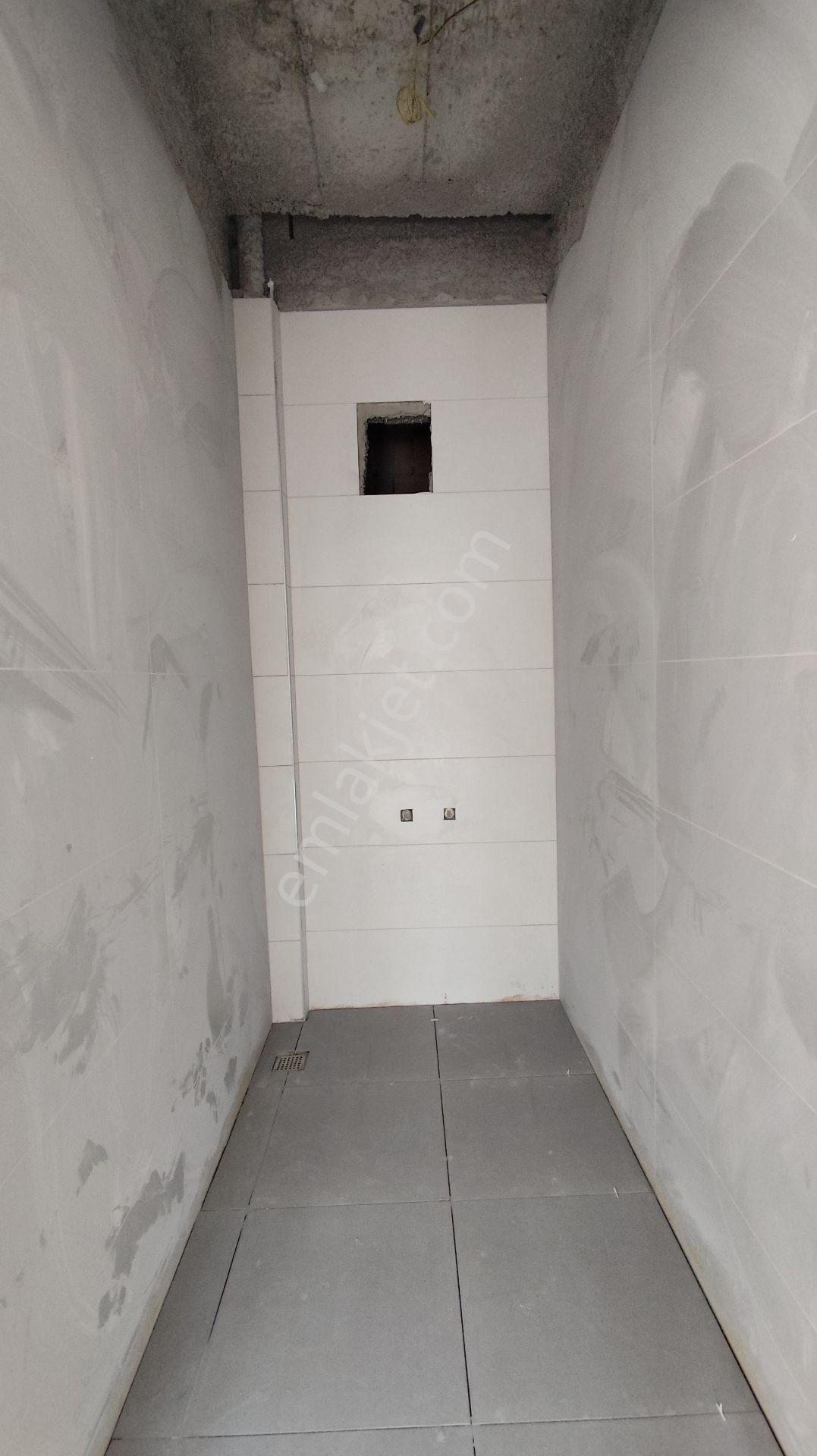 Sivas Merkez Kılavuz Mahallesi – Ayyıldız Camii Altı, Ferah Ve Kullanışlı 3+1 Daire - Görsel 12