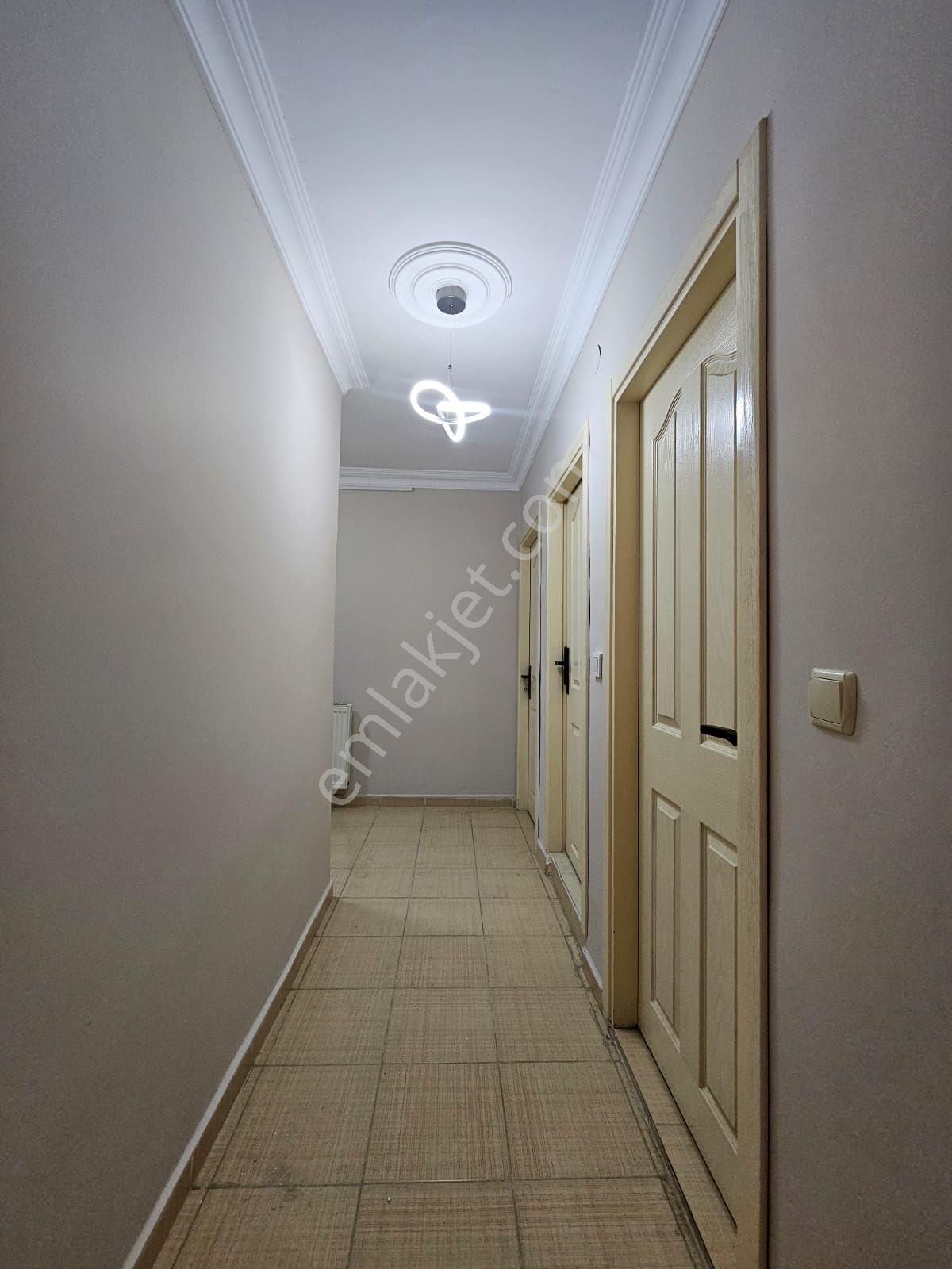 Fırsat 3+1 Daire Meclis Metroya Yürüme Mesafesi - Görsel 4