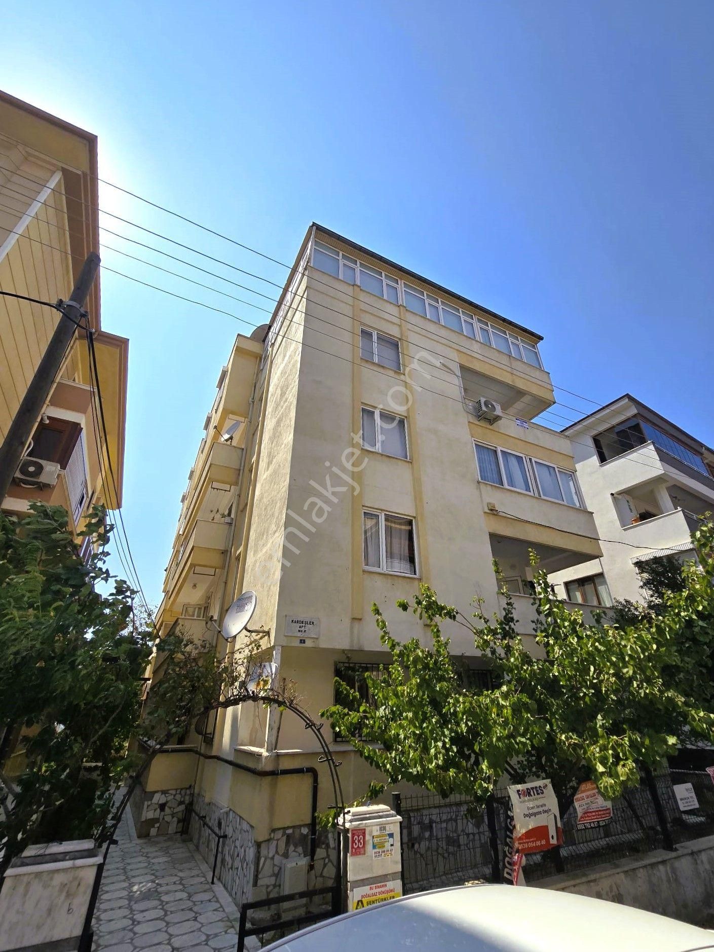 ▄jet Emlaktan Sarıkız'da Müstakil Tadında Ebv. Banyolu 3+1 Daire