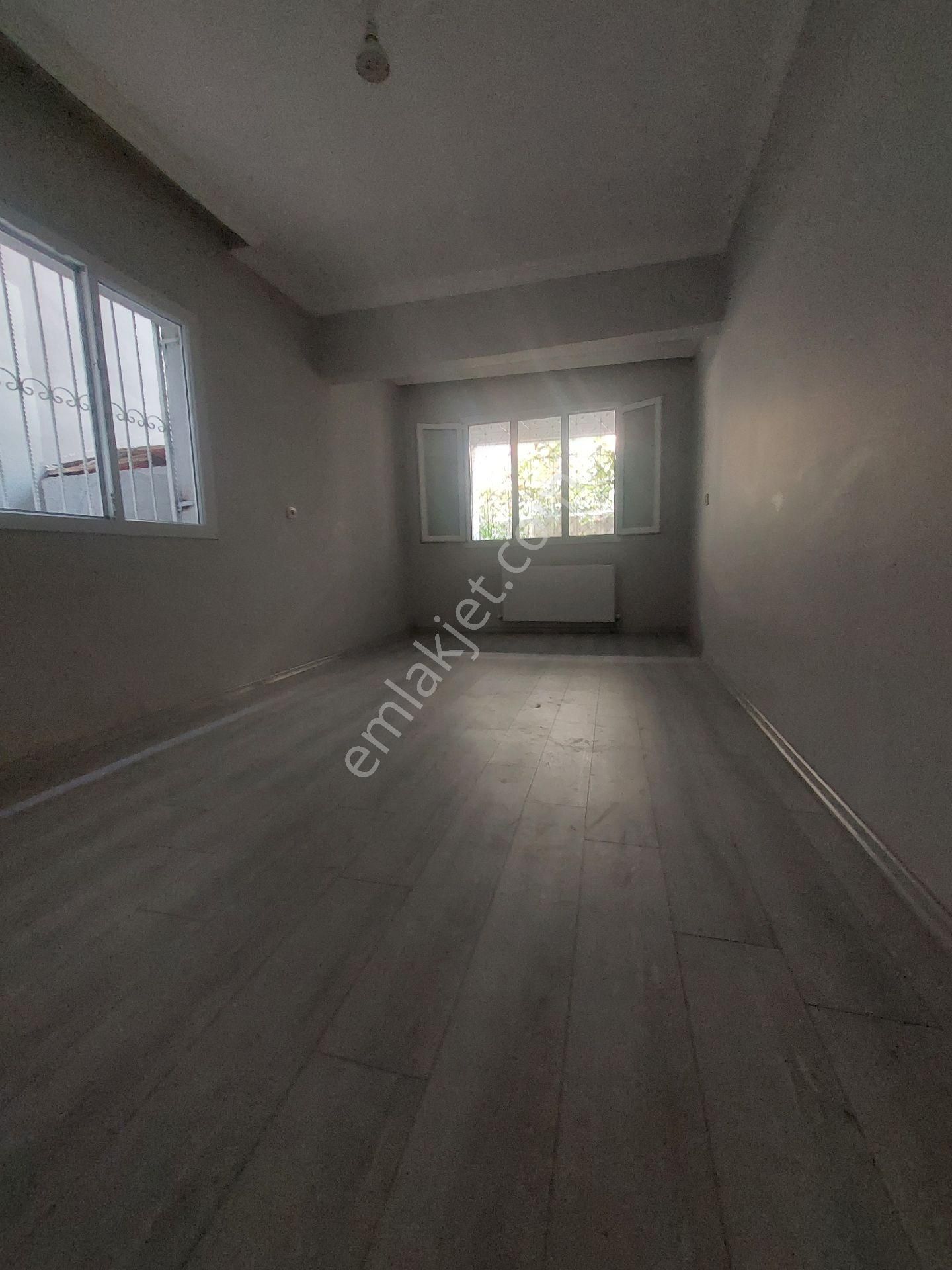 Bozyaka Merkez Kiralık Zemın İçi Ful Yapılı Arkası Bahcelı Kıralık Daıre