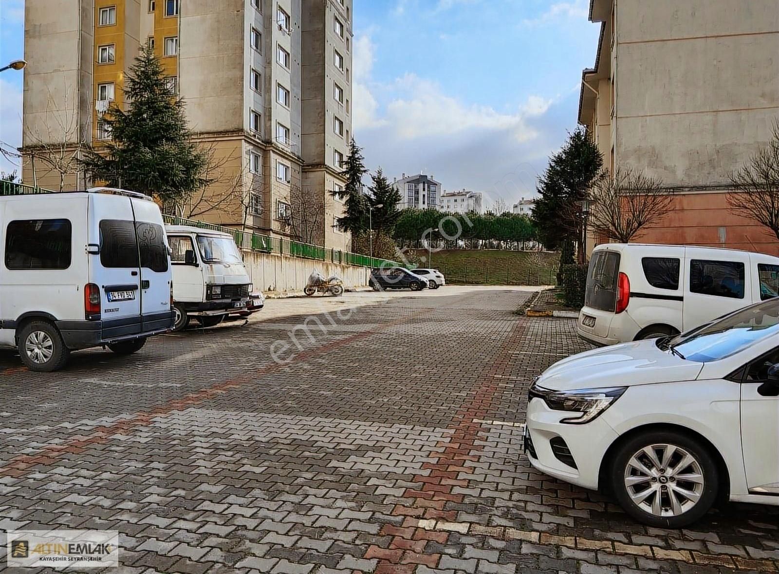 13 Bölgede Satılık 1+1 Arakat Yatırımcıya Uygun - Görsel 23