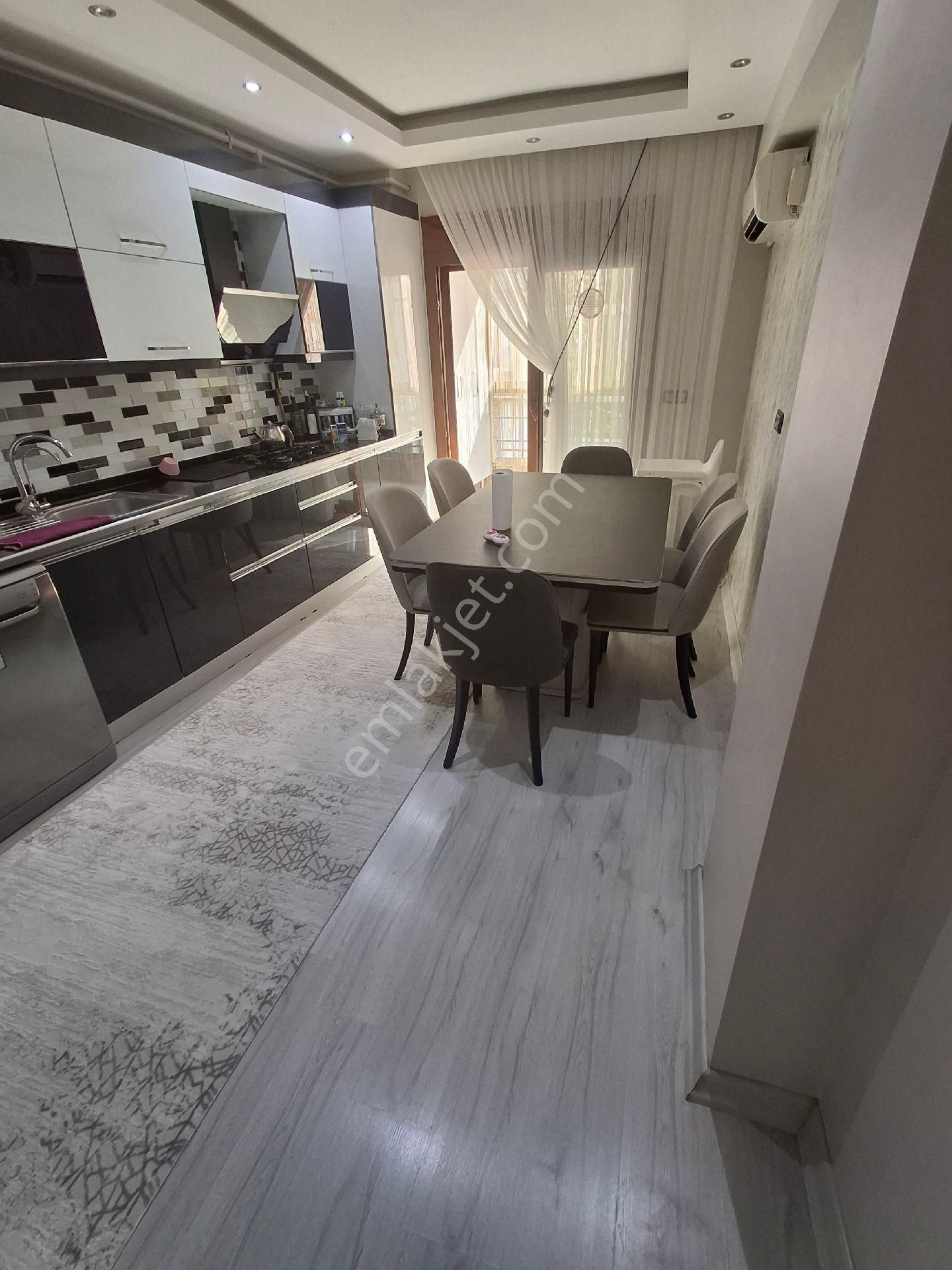 Buca Hürriyet Mahallesinde Satılık Arakat 3+1 Doğalgazlı Geniş Ferah Bir Daire - Görsel 27