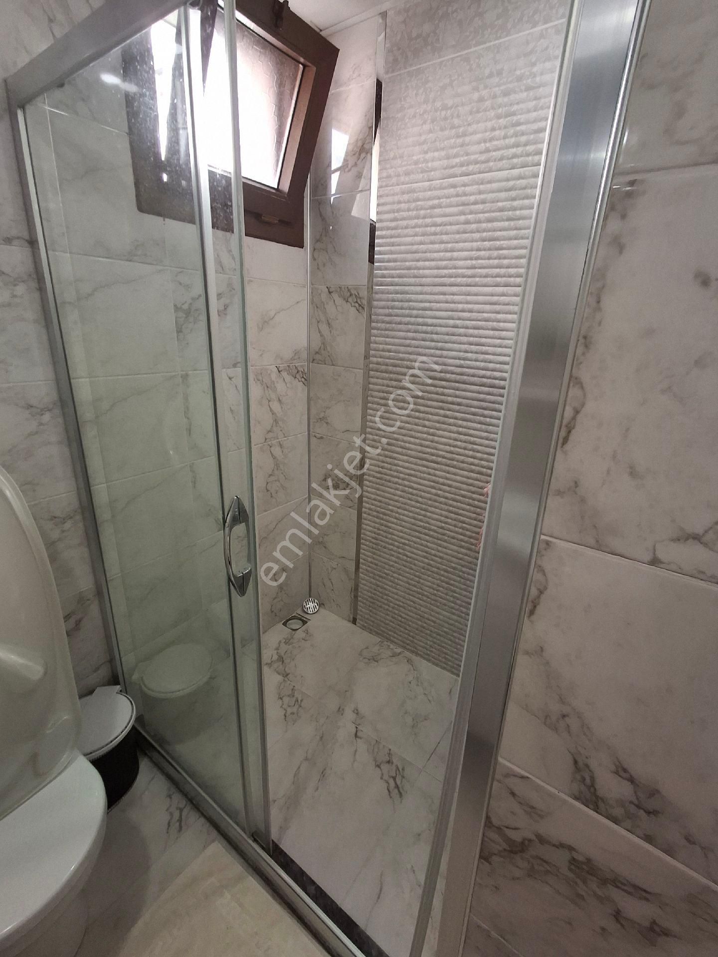 Buca Hürriyet Mahallesinde Satılık Arakat 3+1 Doğalgazlı Geniş Ferah Bir Daire - Görsel 14