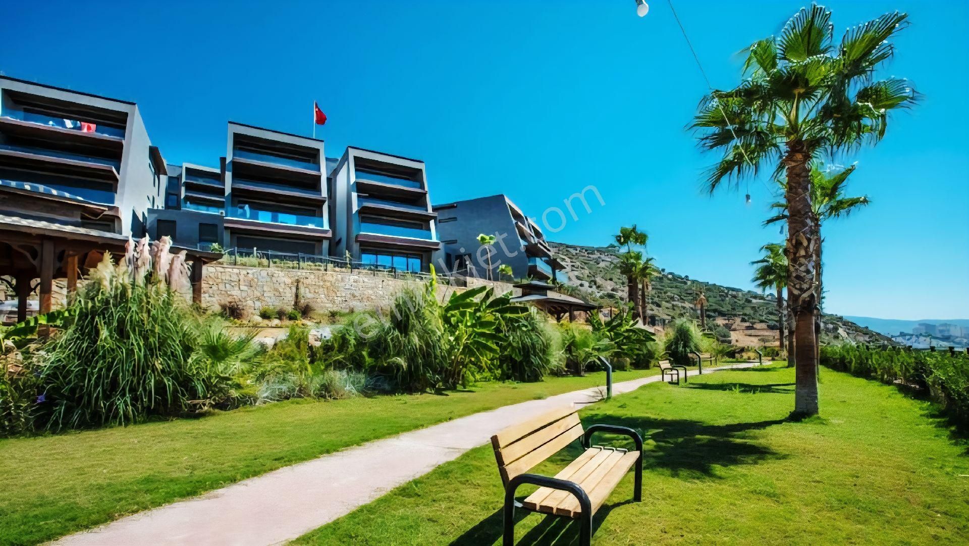 Değirmendere Mevkiinde Ful Deniz Manzaralı Doğalgazlı Ultralux 3+1 140m2 Daireler - Görsel 15