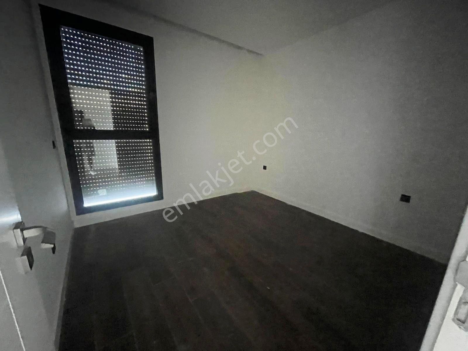 Değirmendere Mevkiinde Ful Deniz Manzaralı Doğalgazlı Ultralux 3+1 140m2 Daireler - Görsel 21