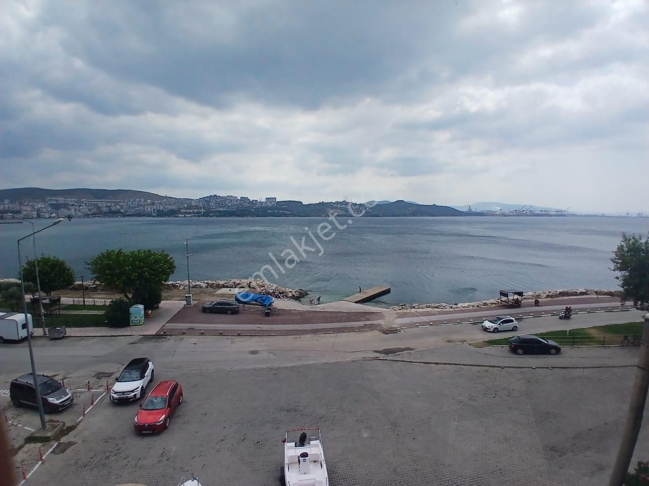 2+1 Gemlik Merkezde Deniz Manzaralı Asansörlü