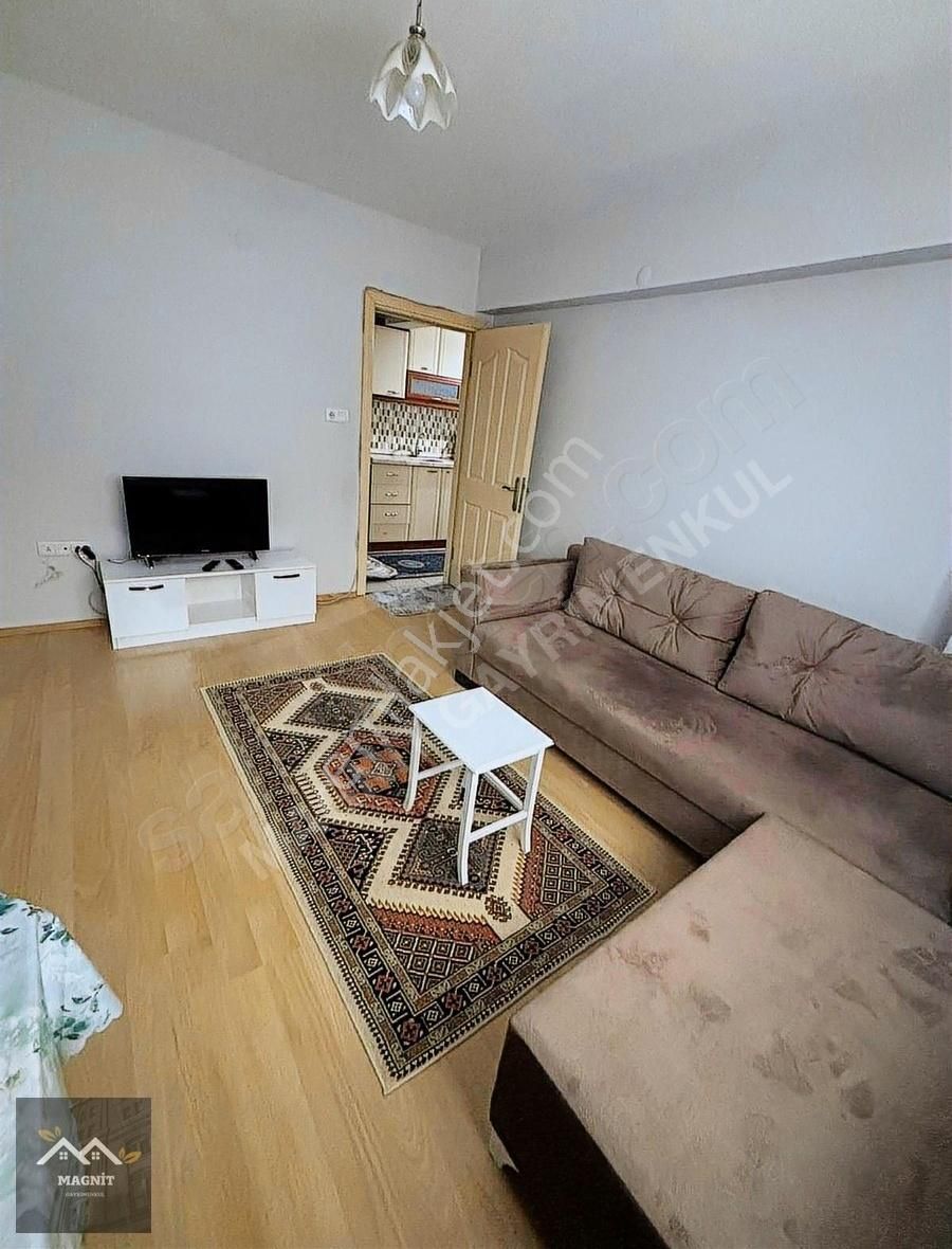 Görüklede Tam Merkezde Abonelikleri Açık 1+1 Kiralık Daire