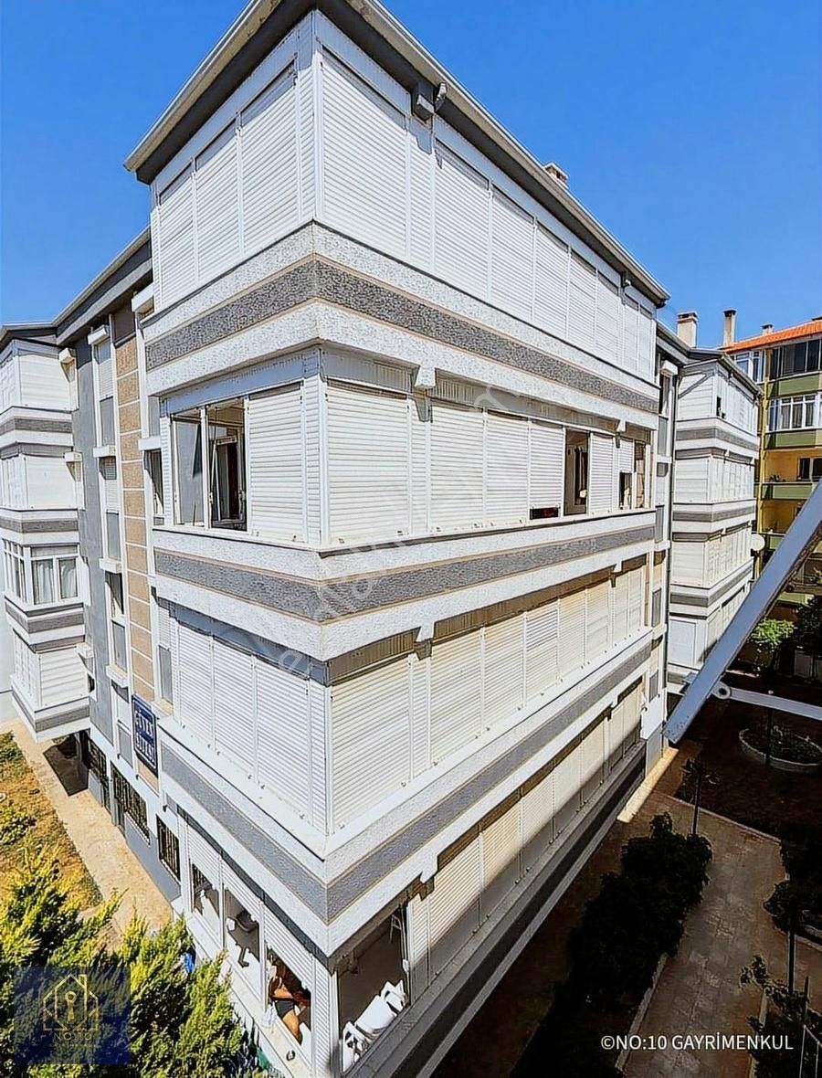 No:10 Gayrimenkul'den Sarımsaklı'da Komple Yenilenmiş 2+1 Daire! - Görsel 19