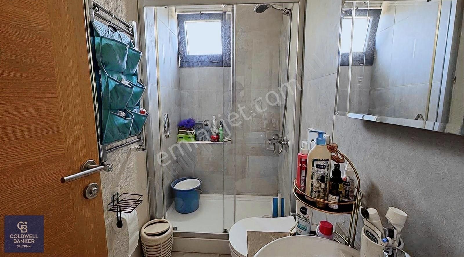 Vizyon 35 Sitesinde Havuz Cepheli 3+1 Daire - Görsel 4