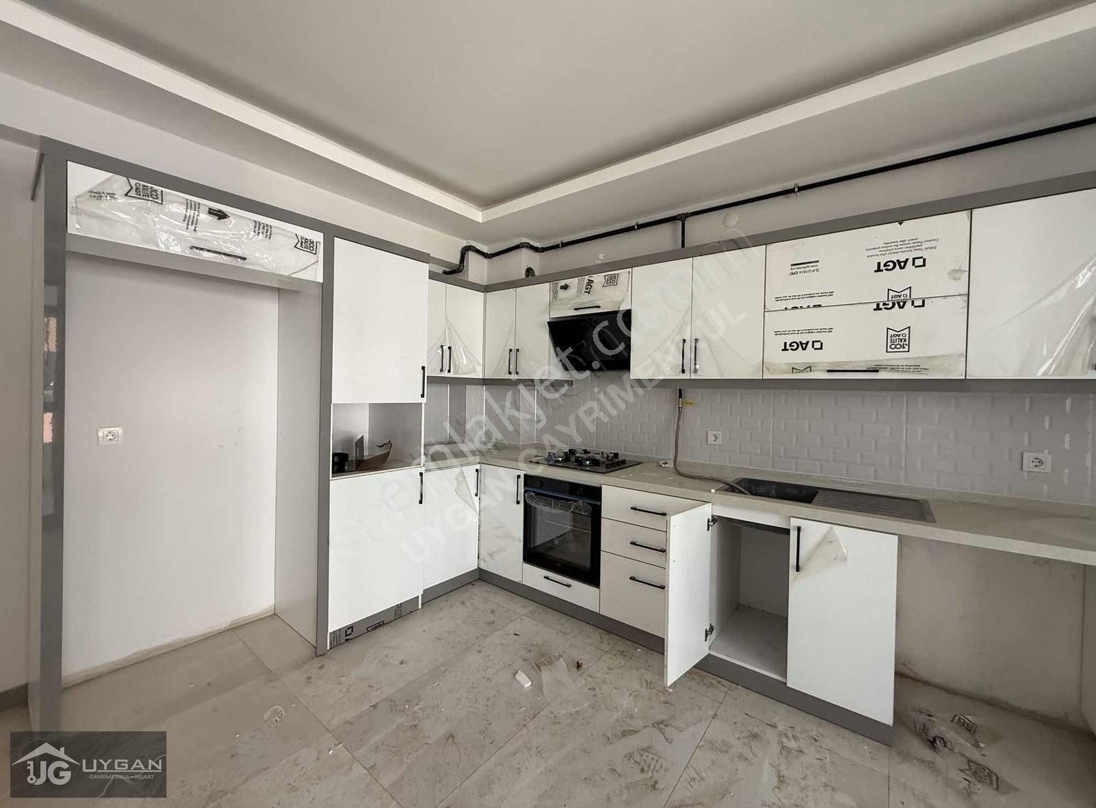 Uygan'dan Muratbey Mah. 3+1 165m² Havuzlu Site İçerisi Ultra Lüx - Görsel 18