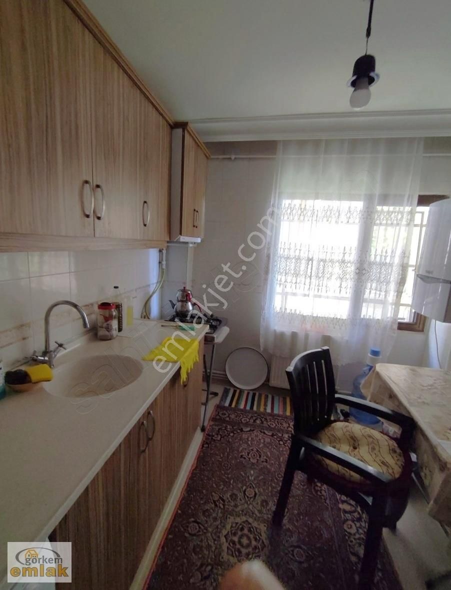 Basın Sitesi'nde Satılık Daire. 2+1 Ara Kat. Kod:1729