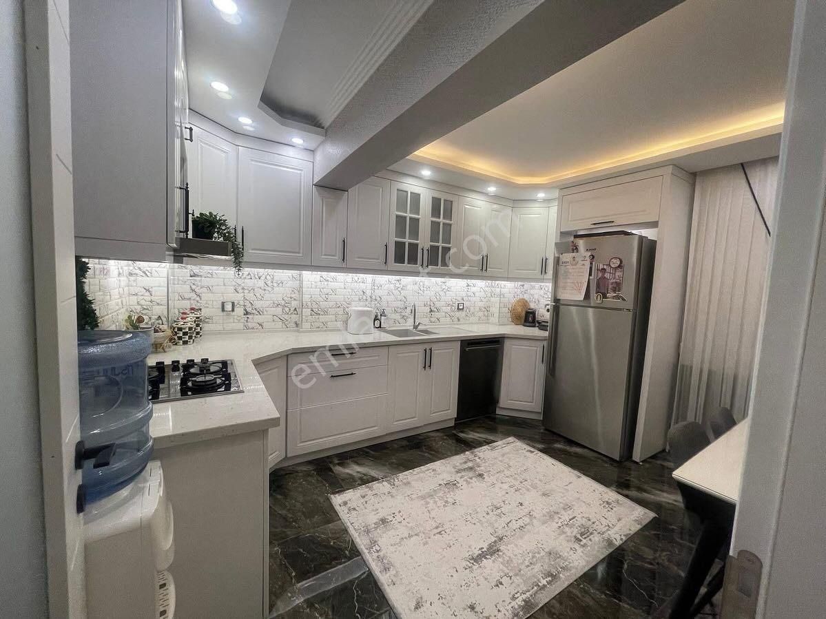 0554"451"57"71 Numarasından Ulaşabilirsiniz Kiralık Daire