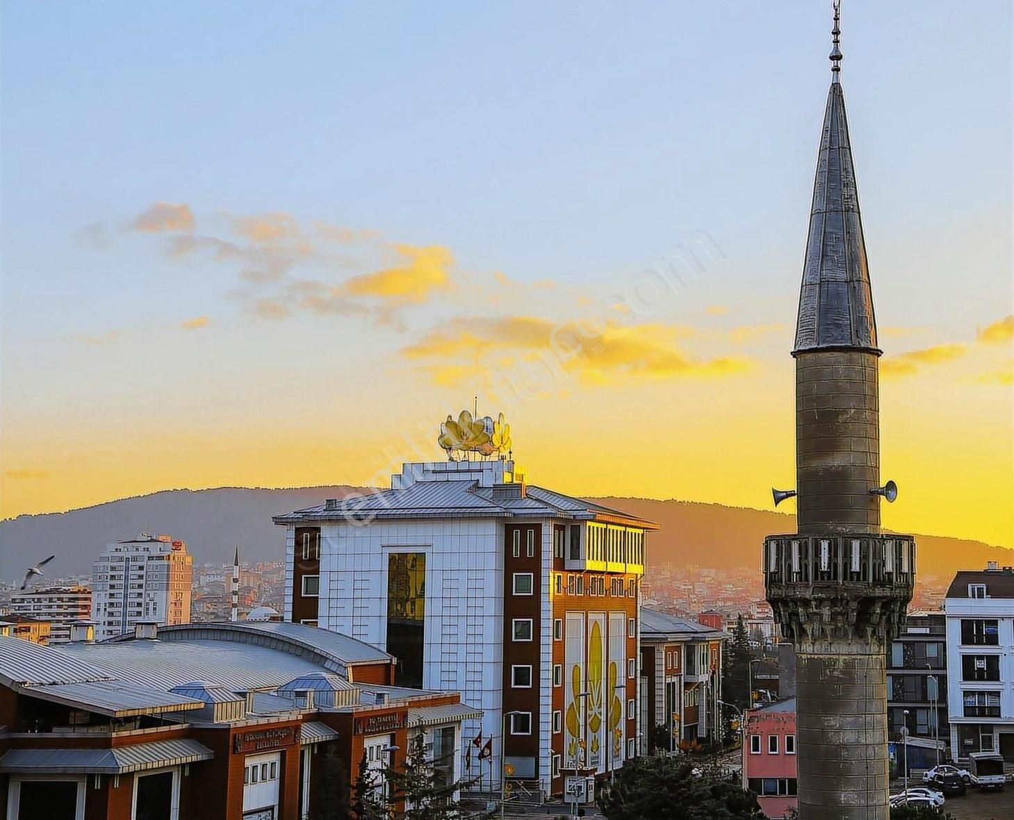 3m Yapı'dan 136m² Arsalı Kelepir 3 Katlı Müstakil Bina !!! - Görsel 4