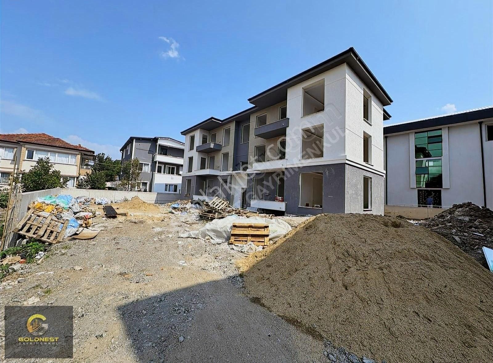 Serdivan/yazlık Bölgesin'de Geniş Satılık 3+1 Ultra Lüks Daire.