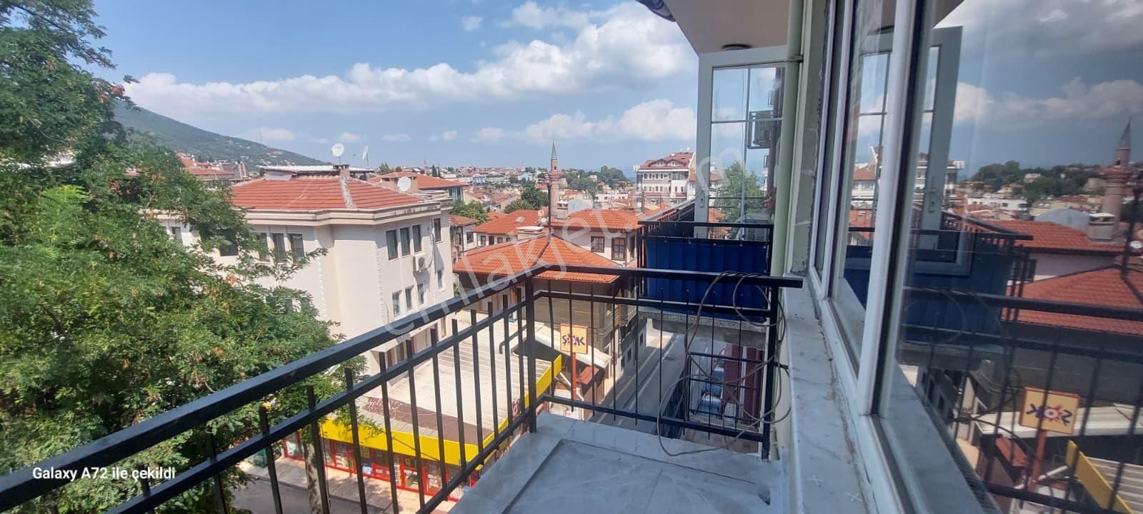Bursa Kılıç Tan Maksem Cadde Üzeri 4.kat Kiralık 3+1 120m2 Daire