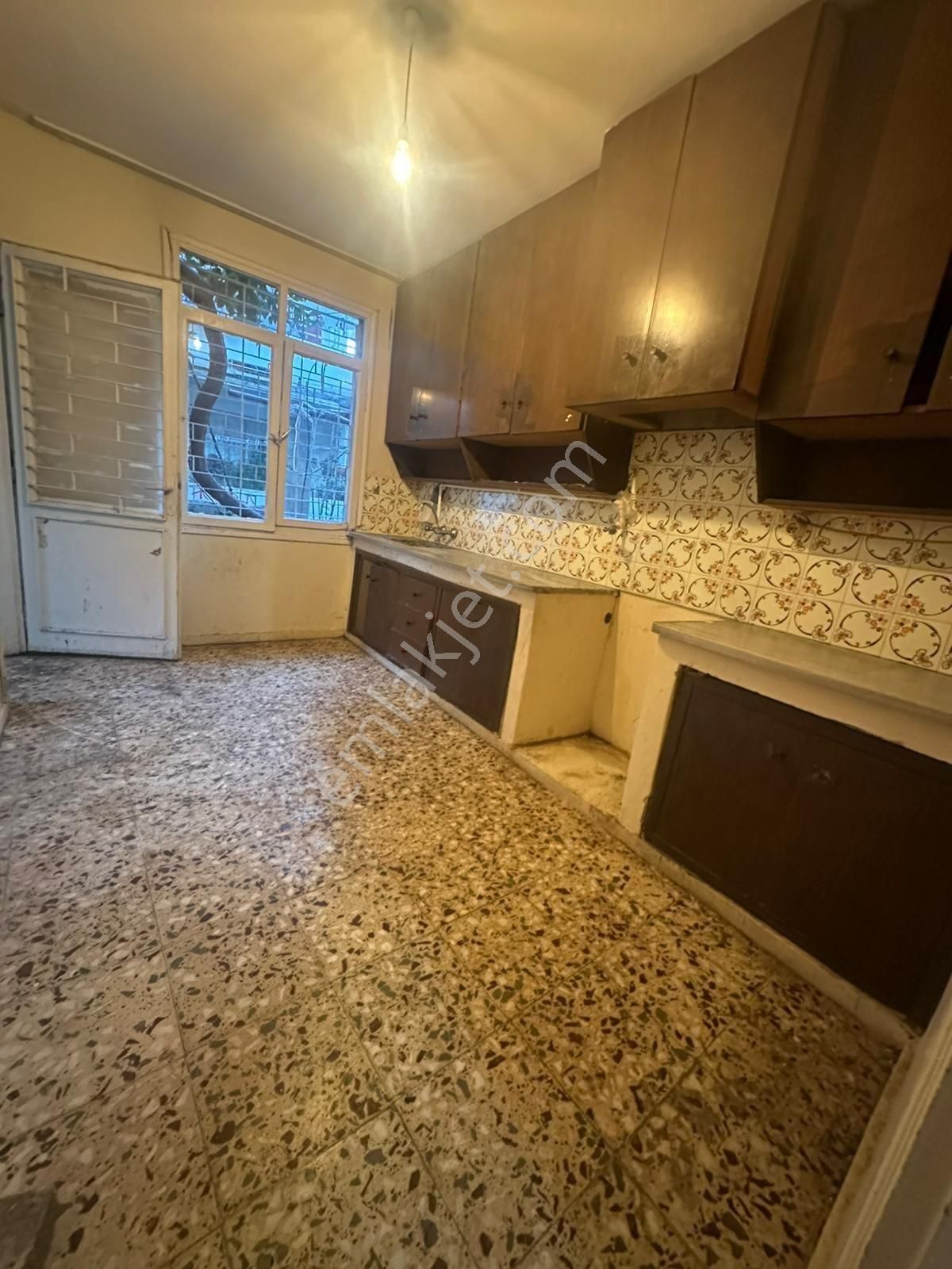 Namık Kemal Mahallesi 2+1 Kiralik