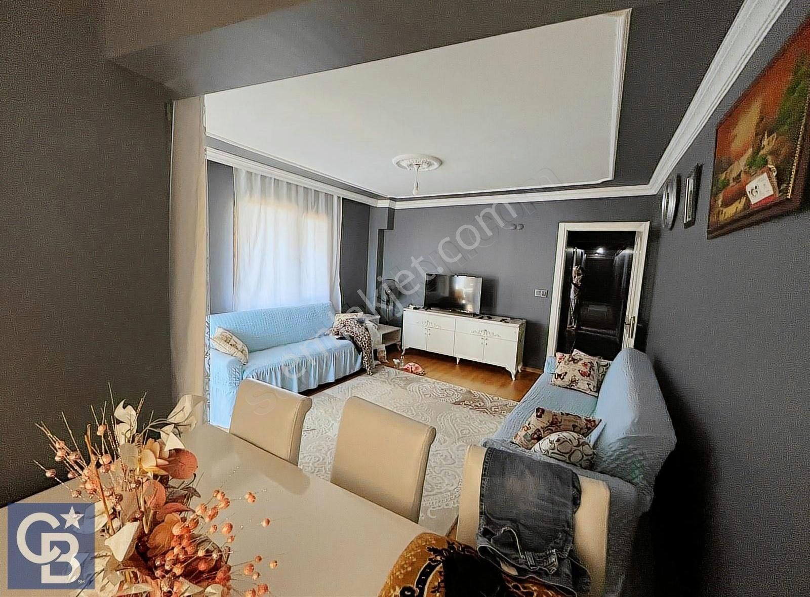 Kurtuluş Mahallesi Merkezde Geniş Satılık Daire