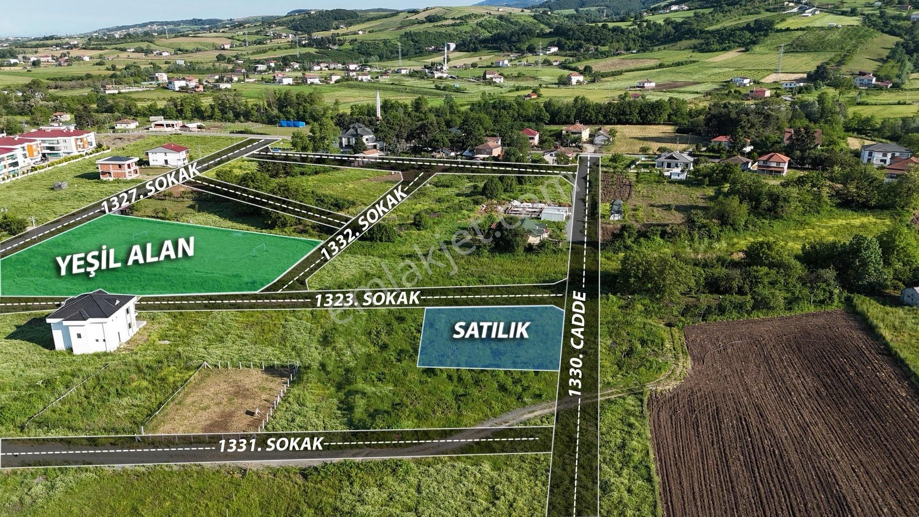 3 Kat İmar İkiz Villa Yapılabilir Bölünebilir 633 M2 Köşe Arsa