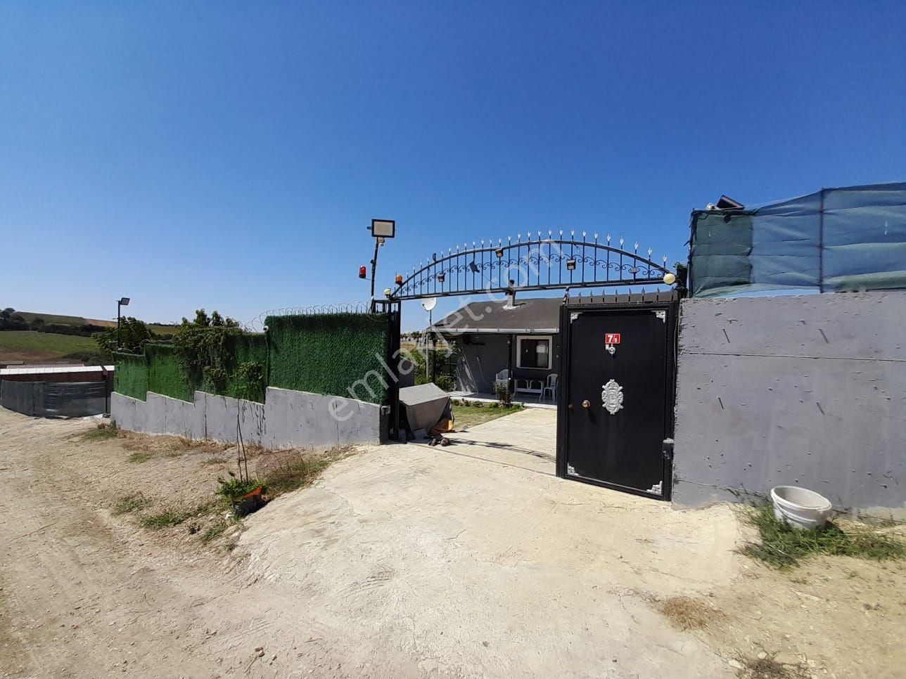 Çatalca'da Mükemmel Konumda 595 M² Arsa Ve Müstakil Ev