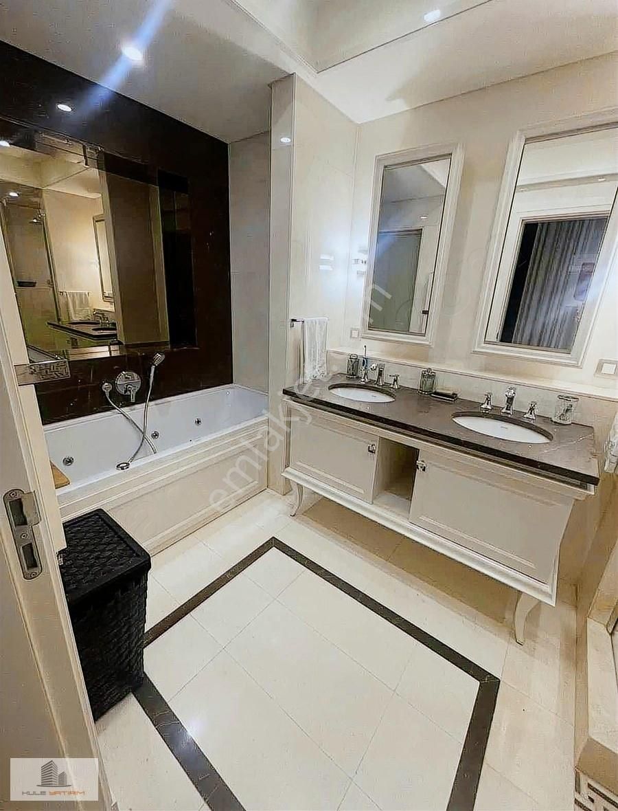 For Sale At Emaar Square 2+1 Apartment, 157 M², Facing Hermès, - Görsel 25