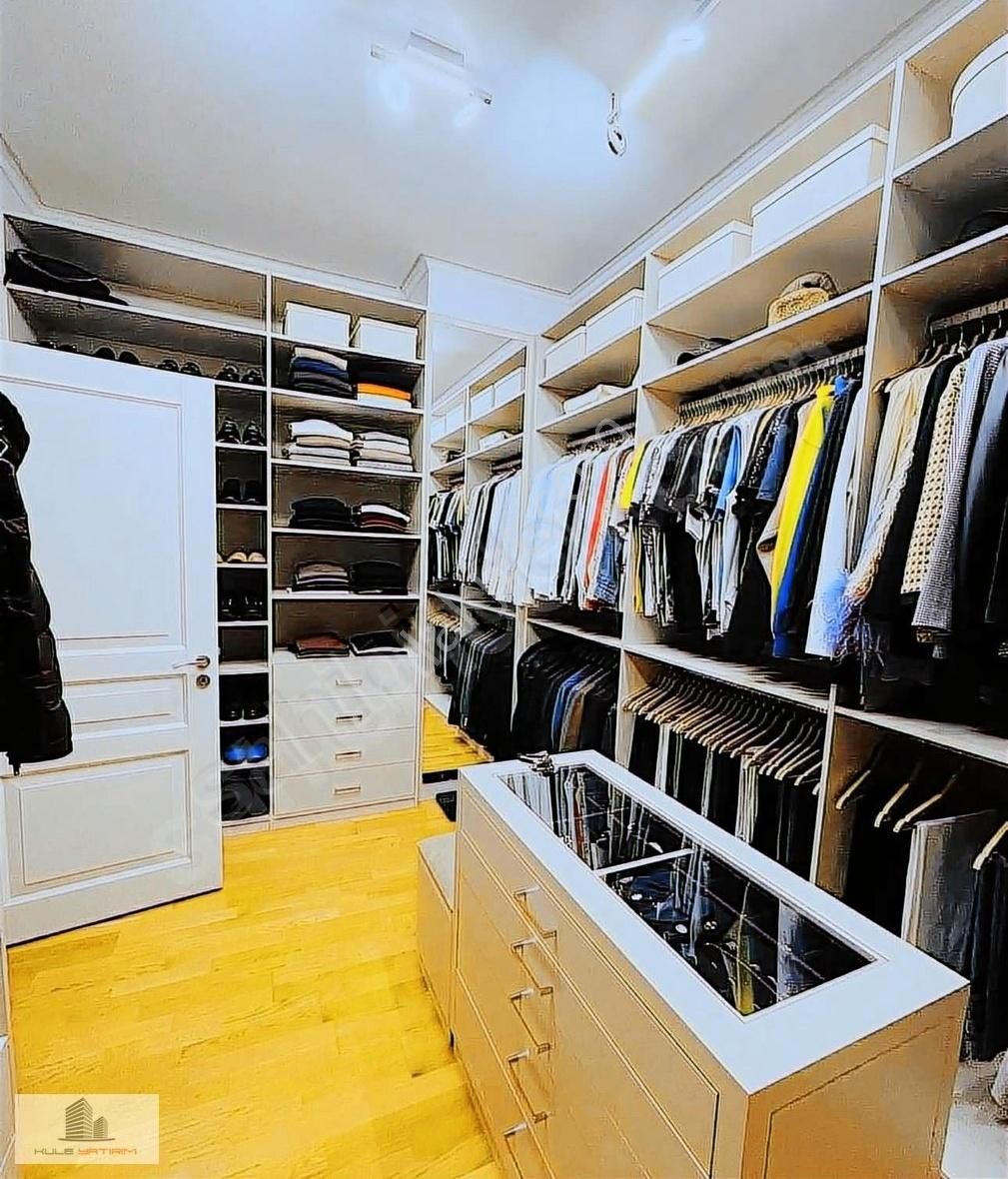 For Sale At Emaar Square 2+1 Apartment, 157 M², Facing Hermès, - Görsel 3