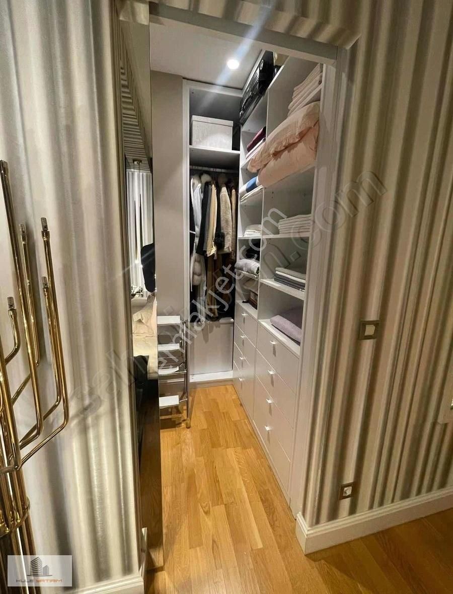 For Sale At Emaar Square 2+1 Apartment, 157 M², Facing Hermès, - Görsel 11