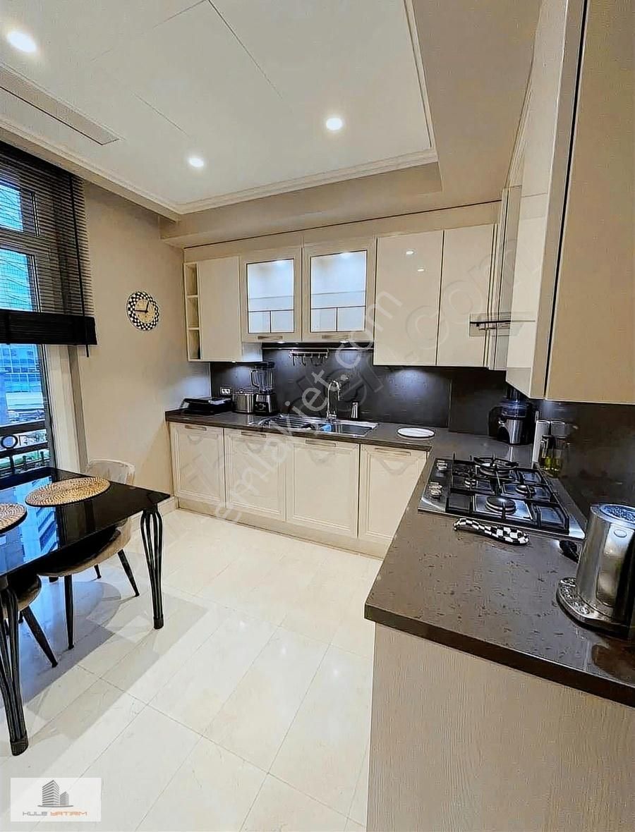 For Sale At Emaar Square 2+1 Apartment, 157 M², Facing Hermès, - Görsel 13