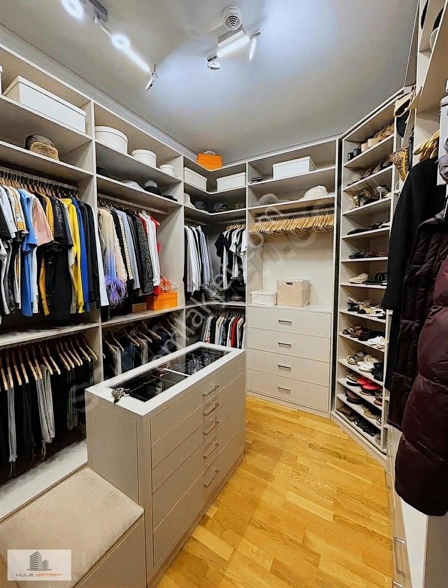 For Sale At Emaar Square 2+1 Apartment, 157 M², Facing Hermès, - Görsel 22