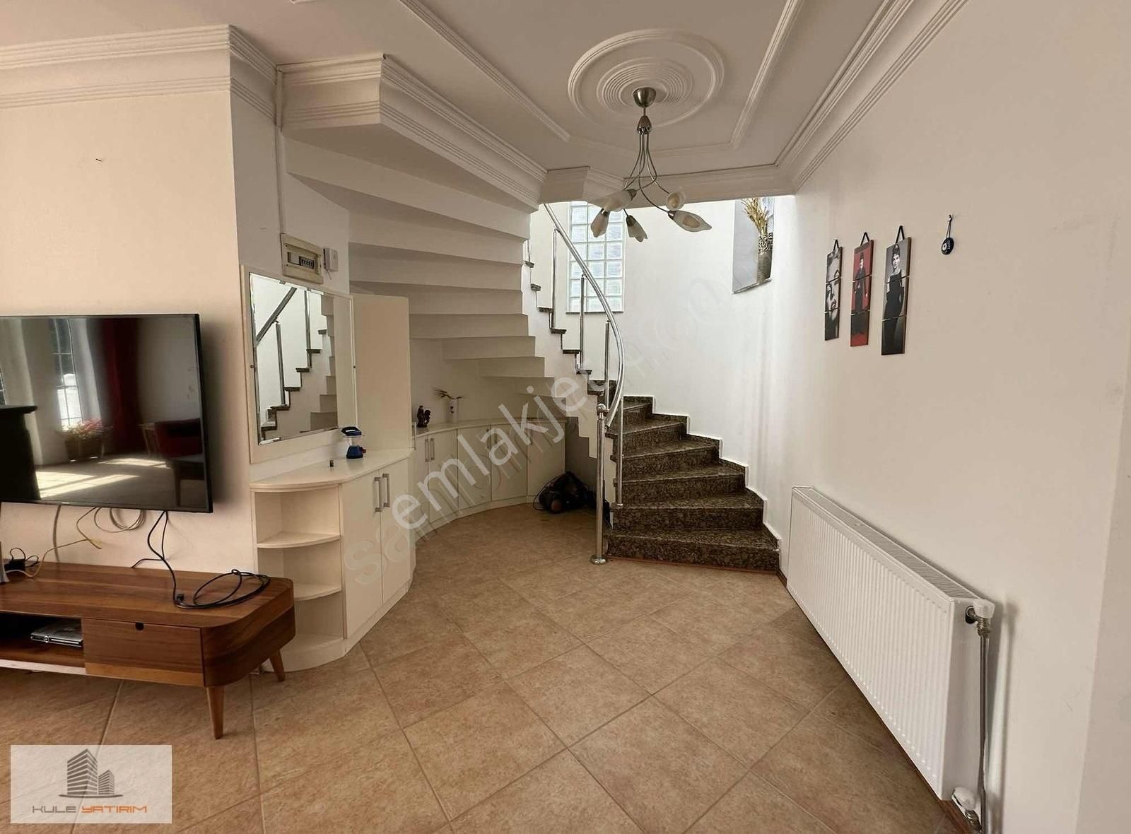 Büyükçekmece 1302 M2 Arsa Alanı İle 7+1 Satılık Havuzlu Villa - Görsel 30