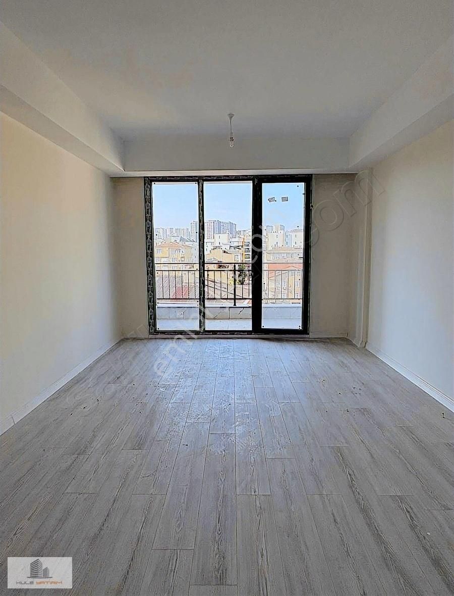 Tuzla'da Site İçinde Balkonlu Ebeveyn Banyolu 3+1 Satılık Daire - Görsel 8