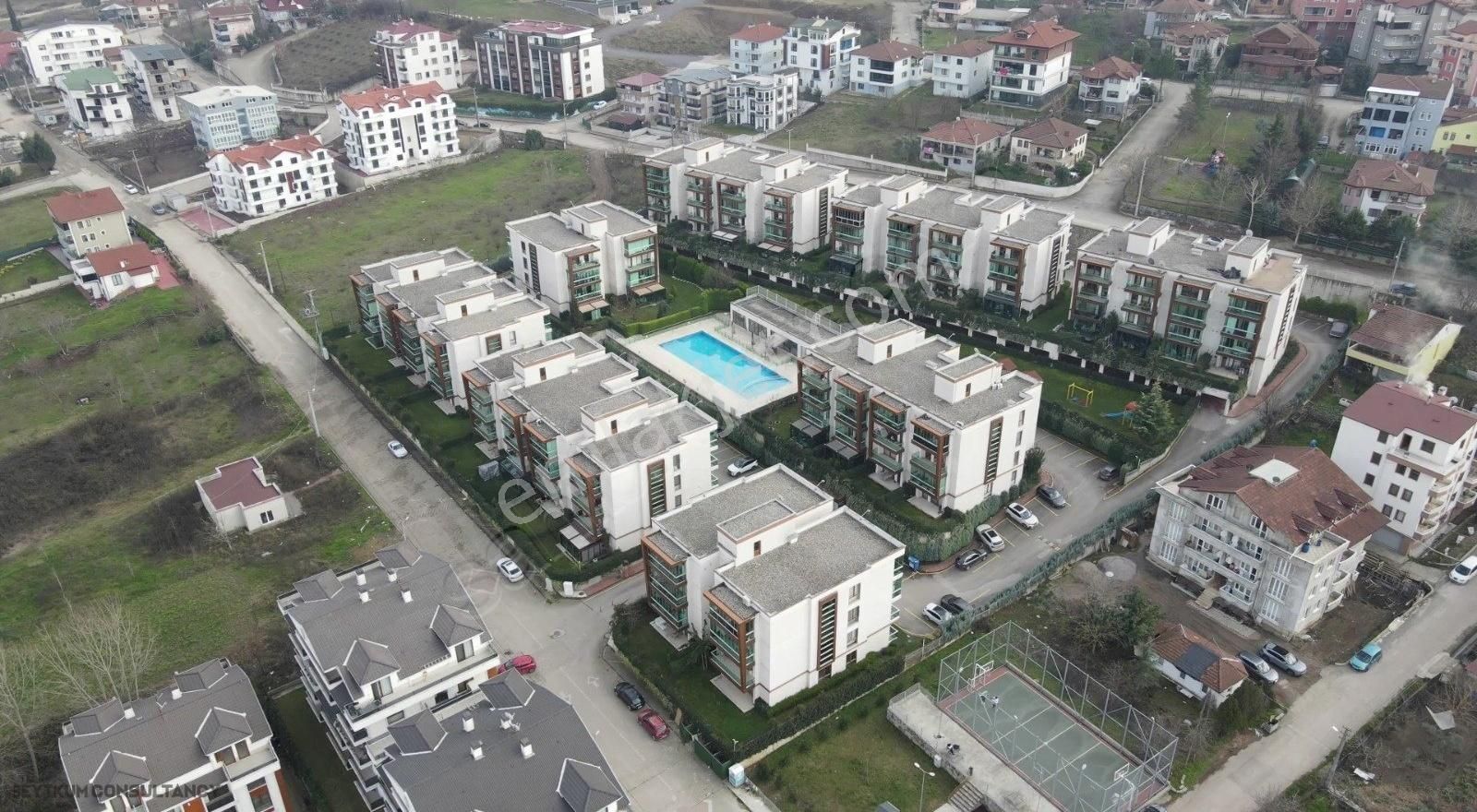 Beytkum Gm Alizepark Sitesi Arakat Deniz Manzrlı Ebeveynli 2+1