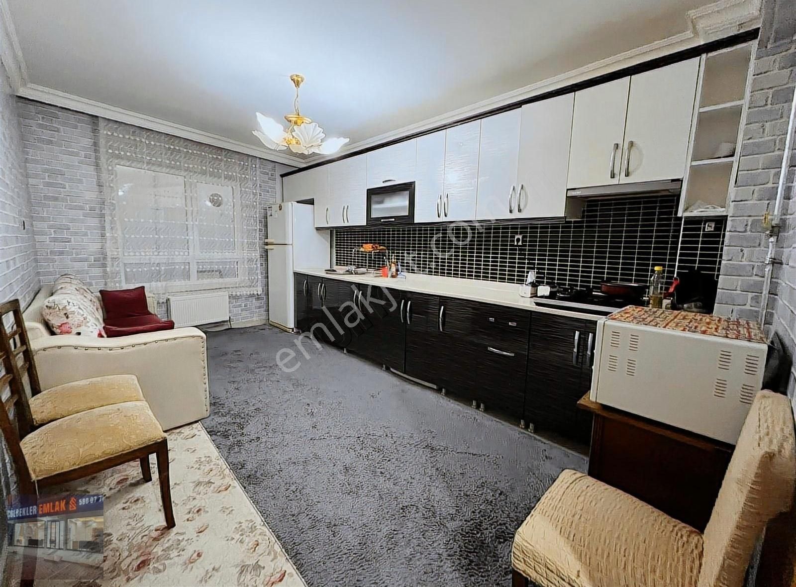 Bağlarbaşı Mah.de 3+1 Kat Konumunda Lux Yapılı Masrafsız Daire!!