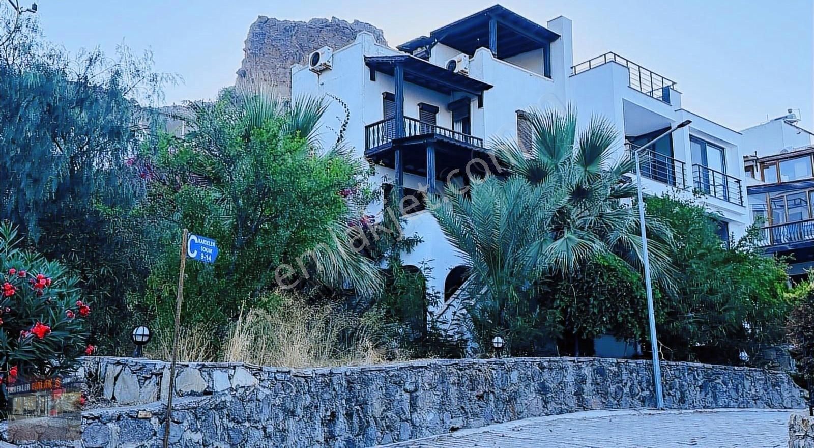 Gündoğan Denizatı Sitesin'de Deniz Manzaralı Huzur Dolu Villa!!!