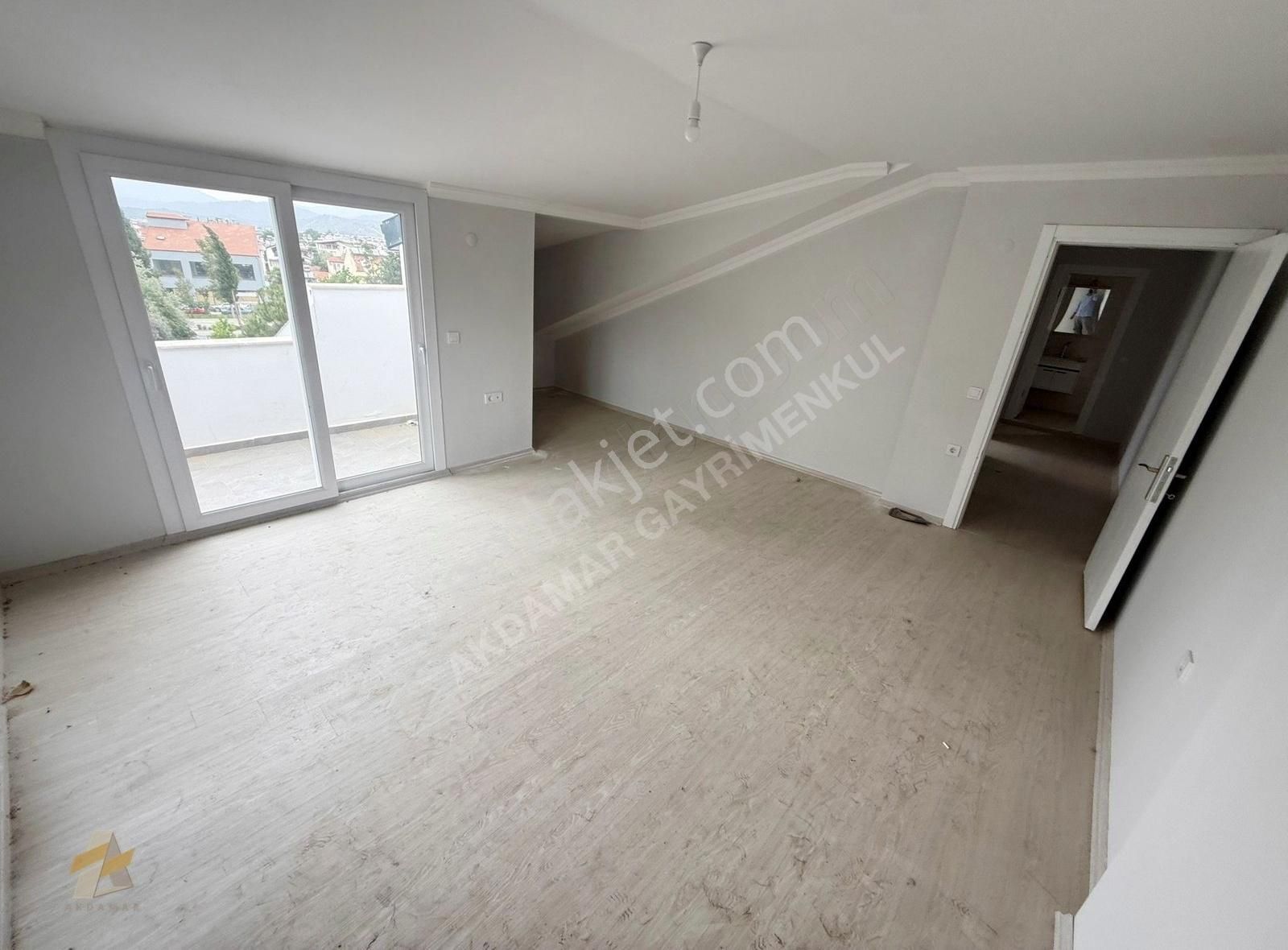 Pazaryeri Mah. 4+1 Merkezi Konumda Geniş Ve Sıfır Satılık Daire - Görsel 19