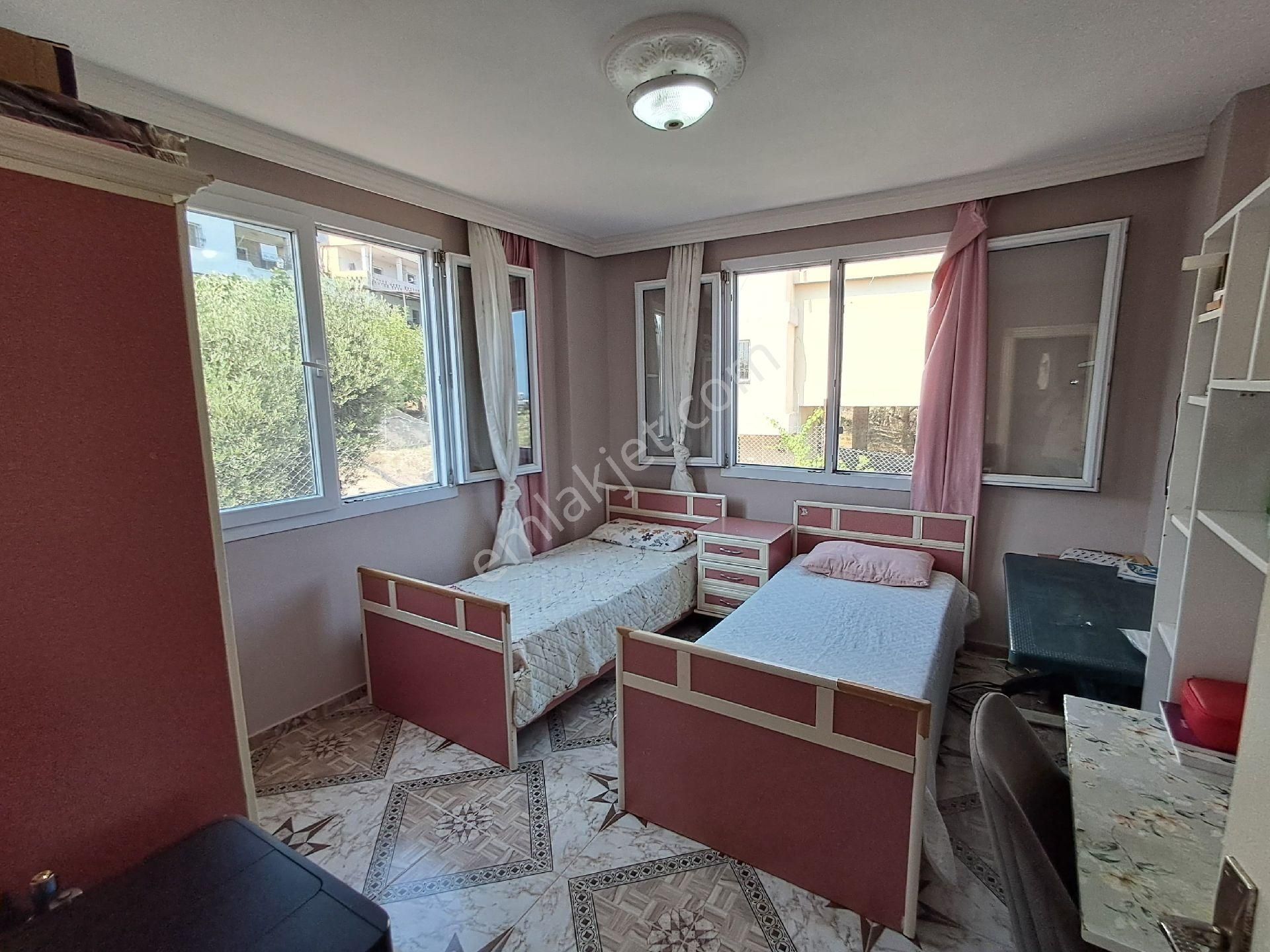 Karataş'ta Lux Deniz Manzaralı 1 Dönüm Arsa Üstüne Kurulu 2 Katlı 2 Daire Satılık Müstakil Ev - Görsel 10