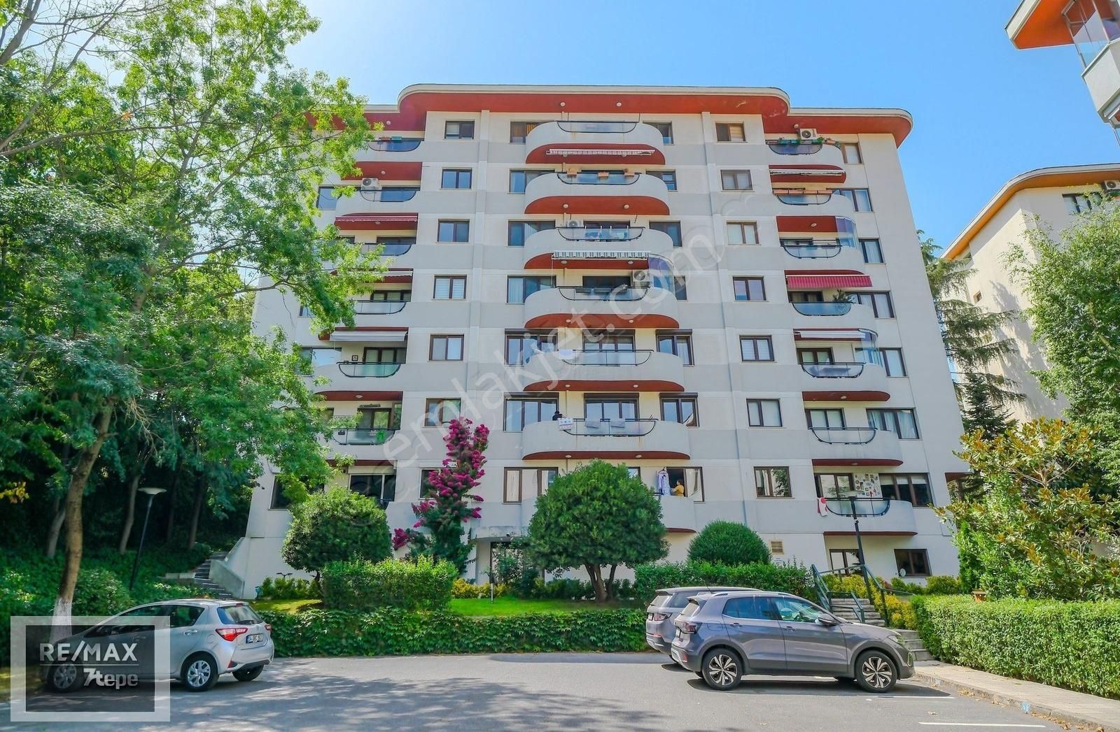 Akatlar Maya Sitesinde 6 +1 Muhteşem Bahçe Dubleksi