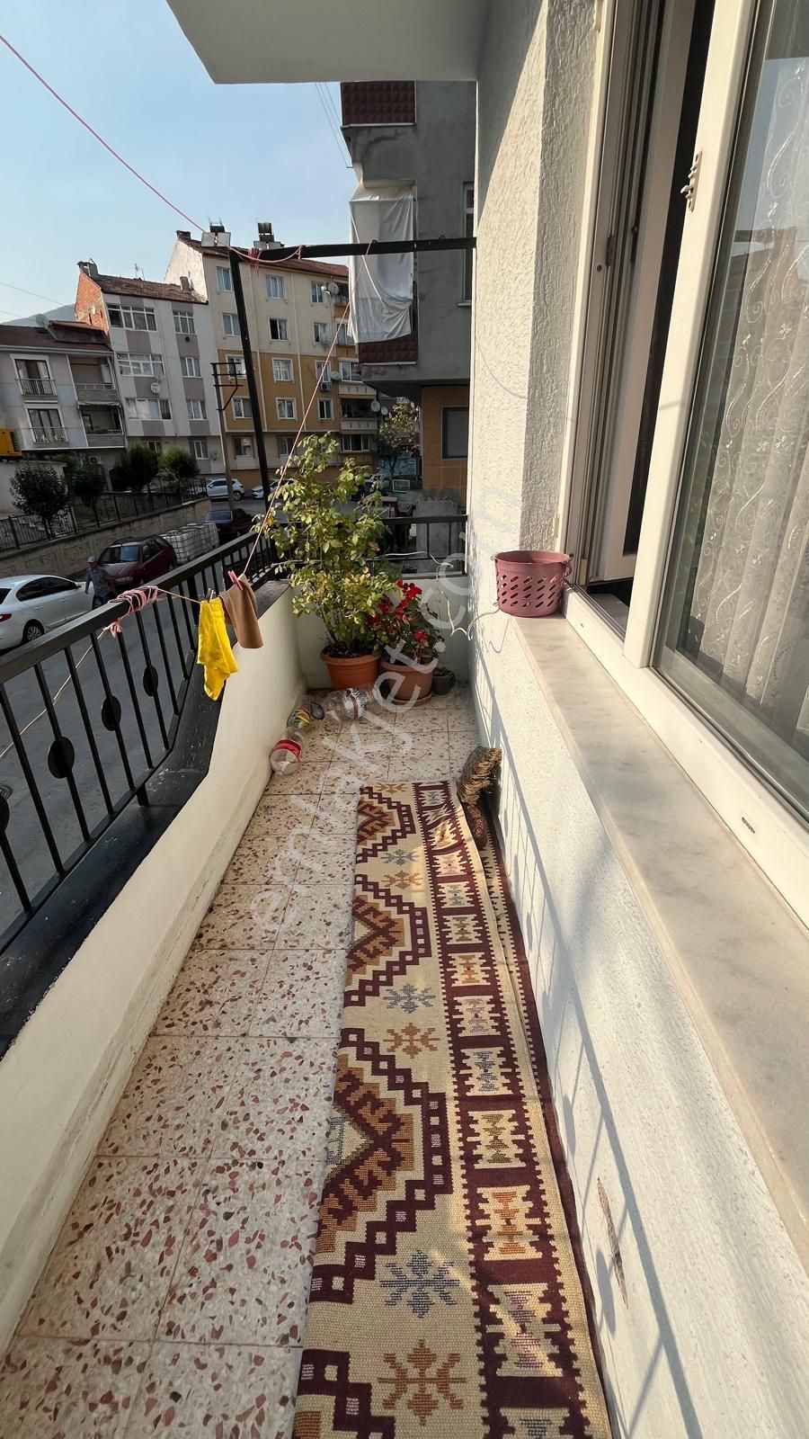 Gemlik Dereboyu Civarı 2+1 Çift Cephe Köşe Daire - Görsel 9