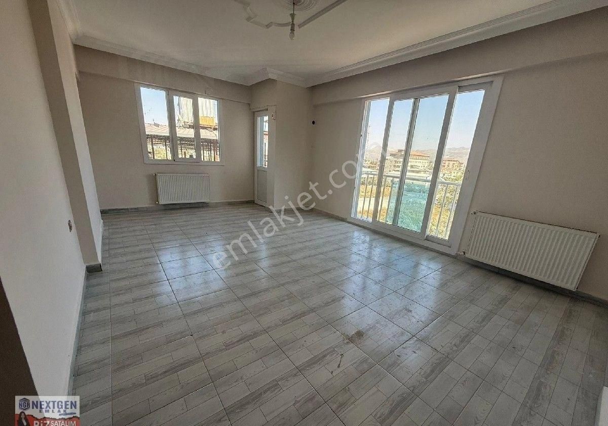 Antakya Ekinci Işıkları Civarı Kiralık 3+1 Daire