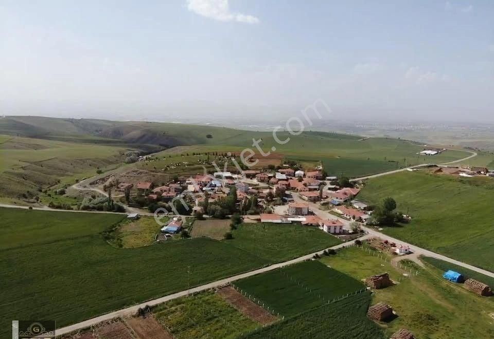 Akyurt Çardakbagında 1200 Metre Tapulu Kadastro Yoluna Cepheli Arsa